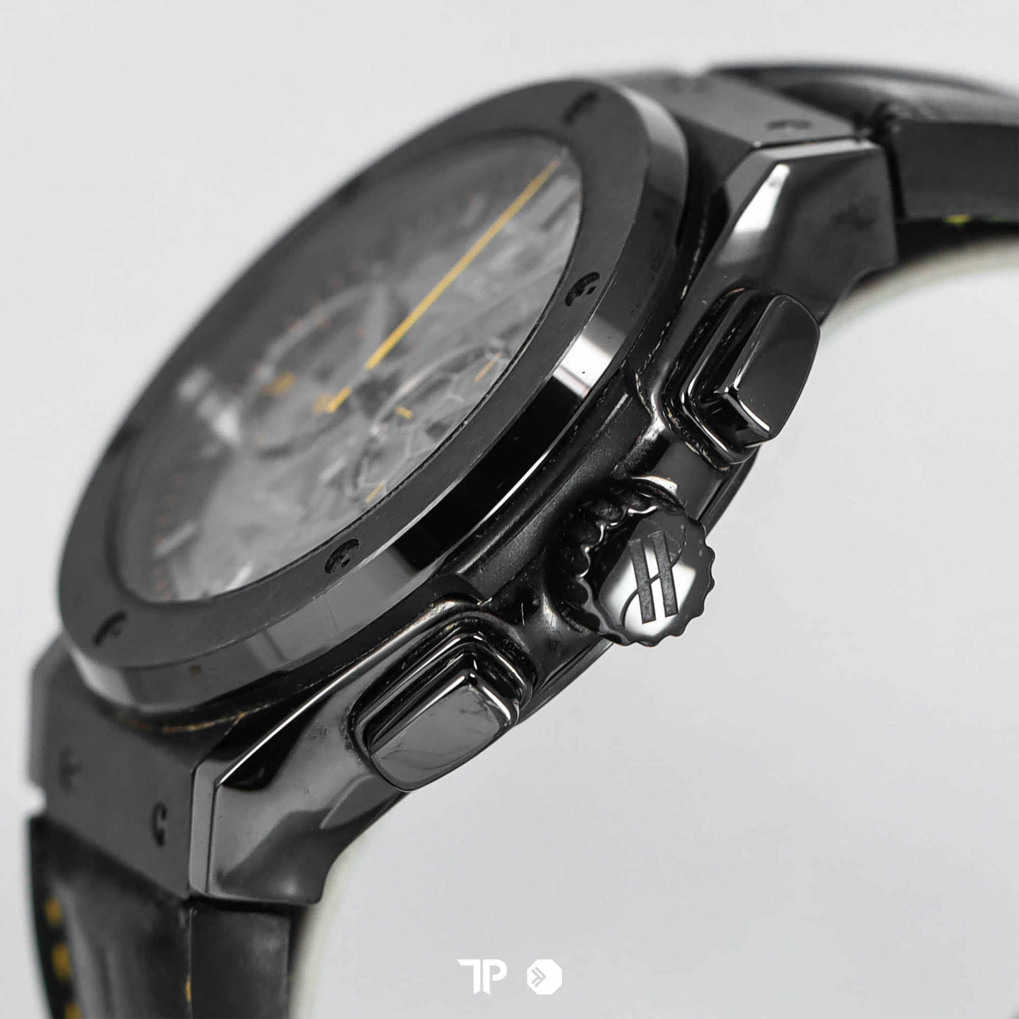 Classic Fusion Aerofusion Ceramic Pele Limited Edition 45mm (2014)