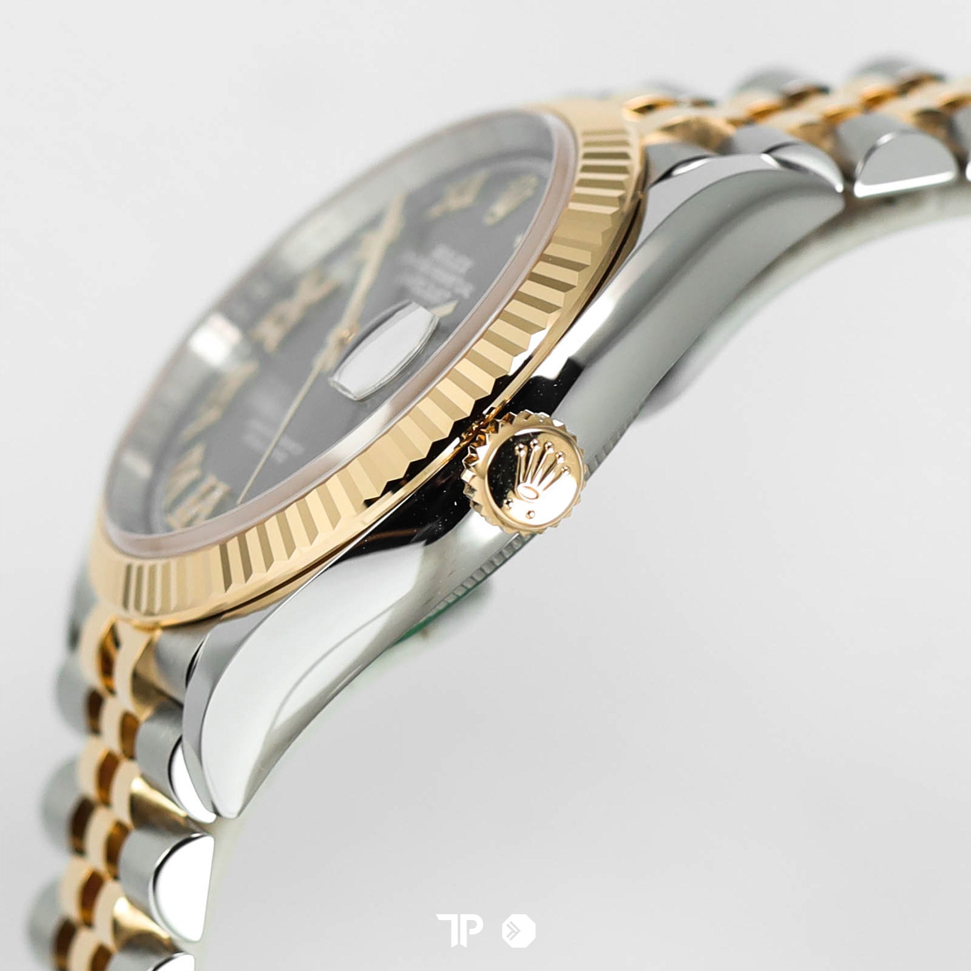 Datejust 36 Twotone Yellow Gold Green Diamond on VI & IX Roman Dial NEW (2025)