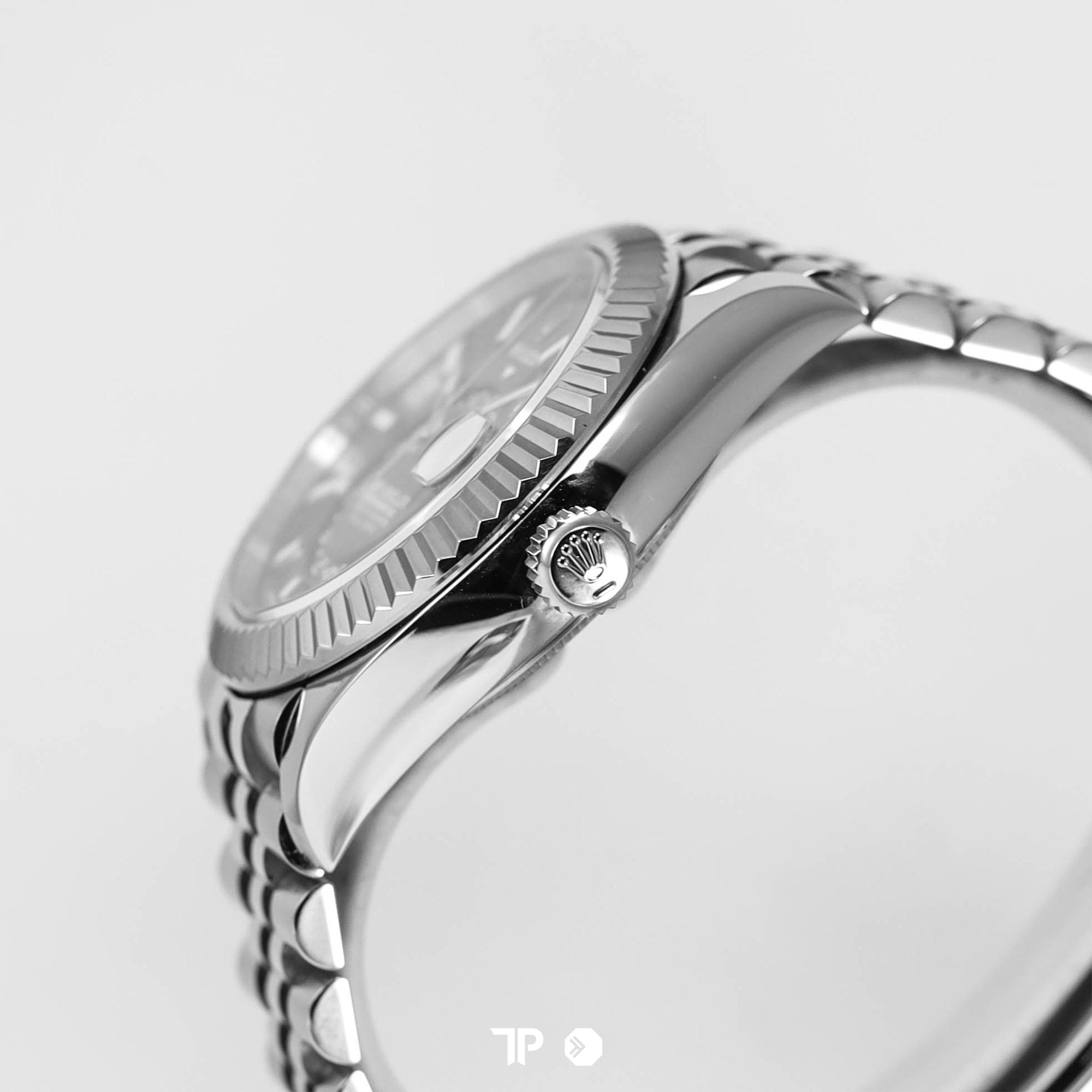 Sky-Dweller 42mm Jubilee Black Dial (2021)