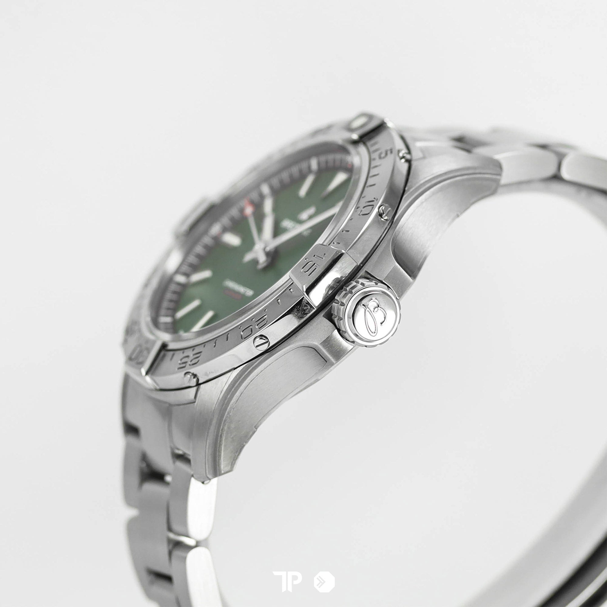 Avenger Green Dial 42mm Bracelet (2024)