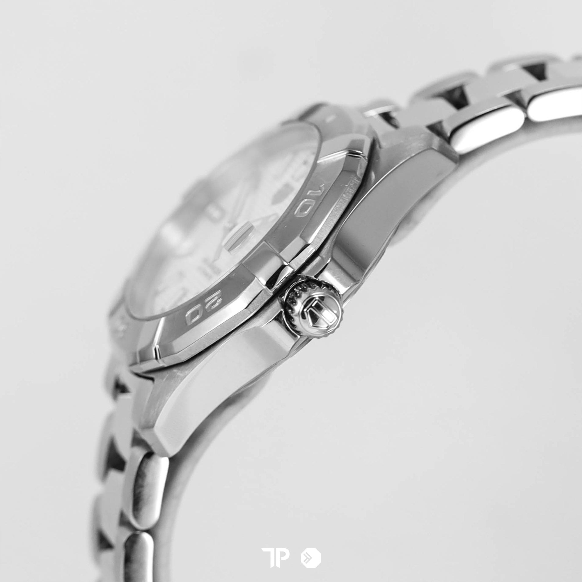 Aquaracer 300 Lady Cal 9 Automatic White 32mm (2019)