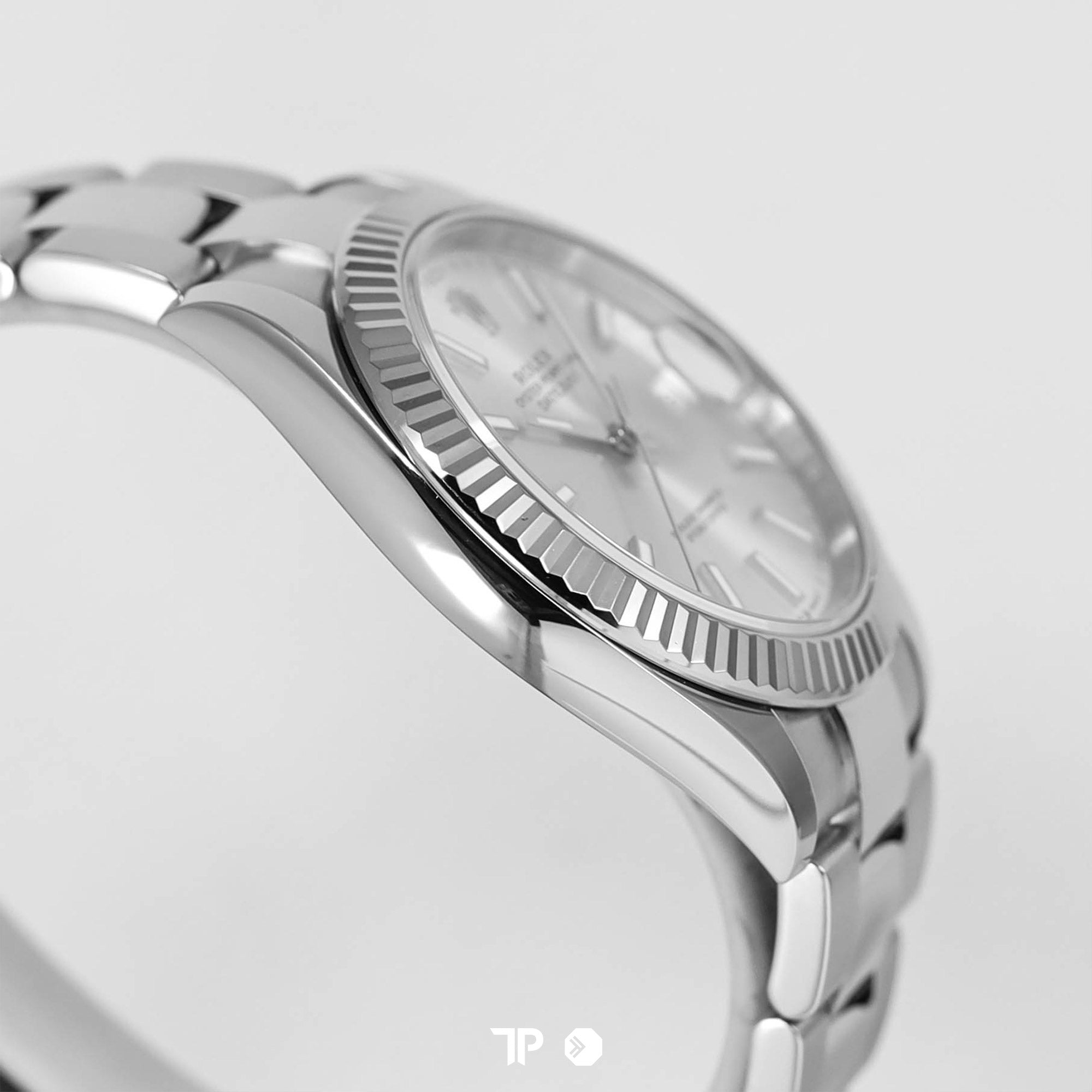 Datejust 41 White Gold Fluted Bezel Silver Dial Oyster (2022)