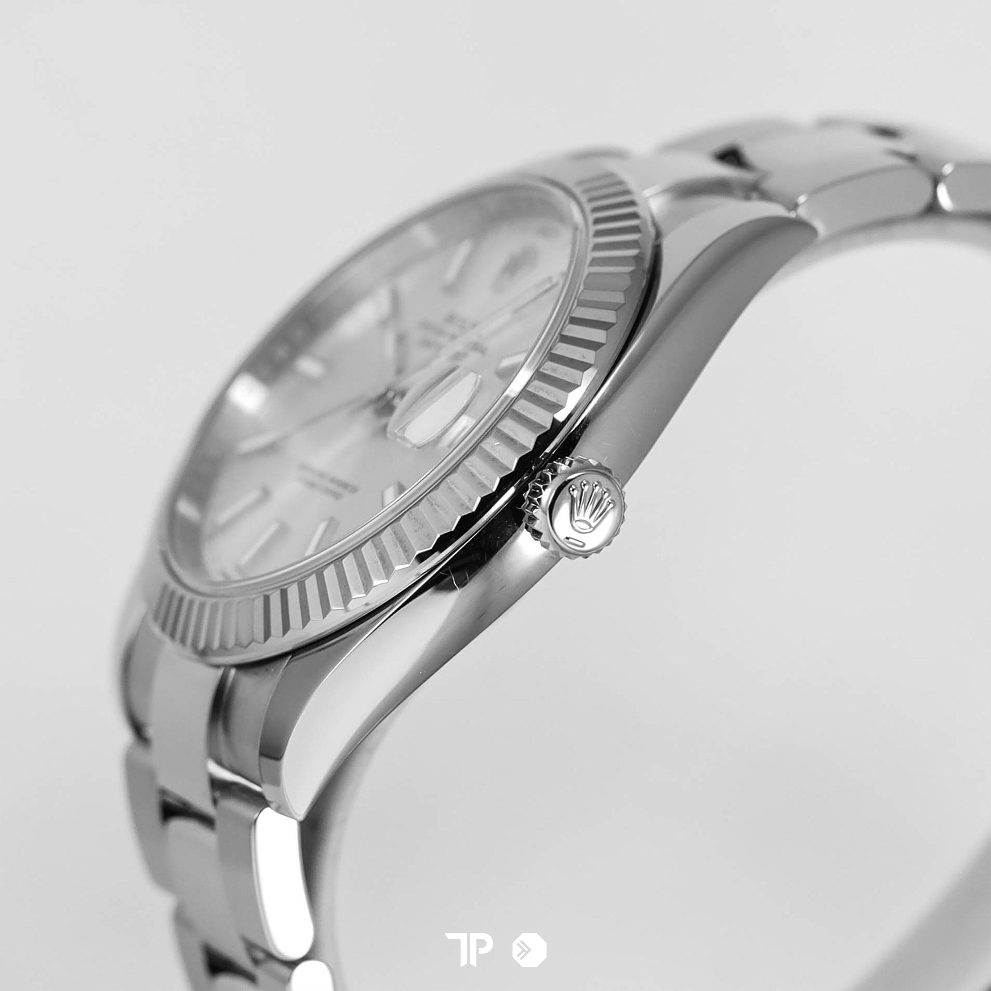 Datejust 41 White Gold Fluted Bezel Silver Dial Oyster (2022)