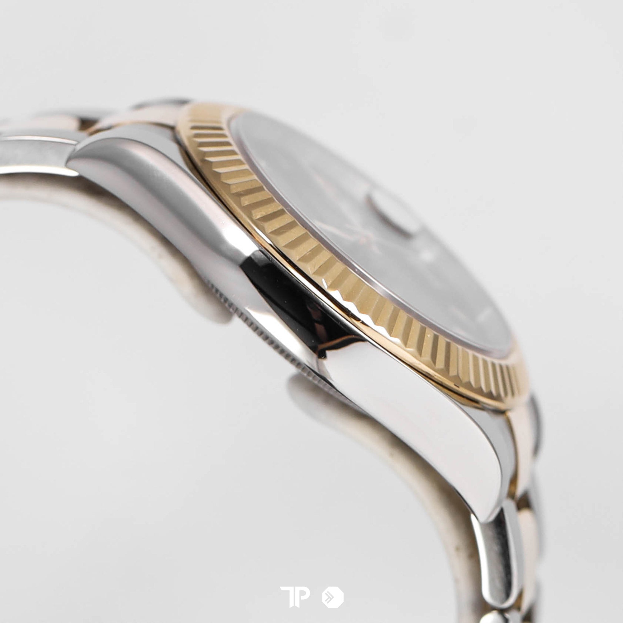 Datejust 41 Black Two Tone Yellow Gold Oyster Bracelet (2012)