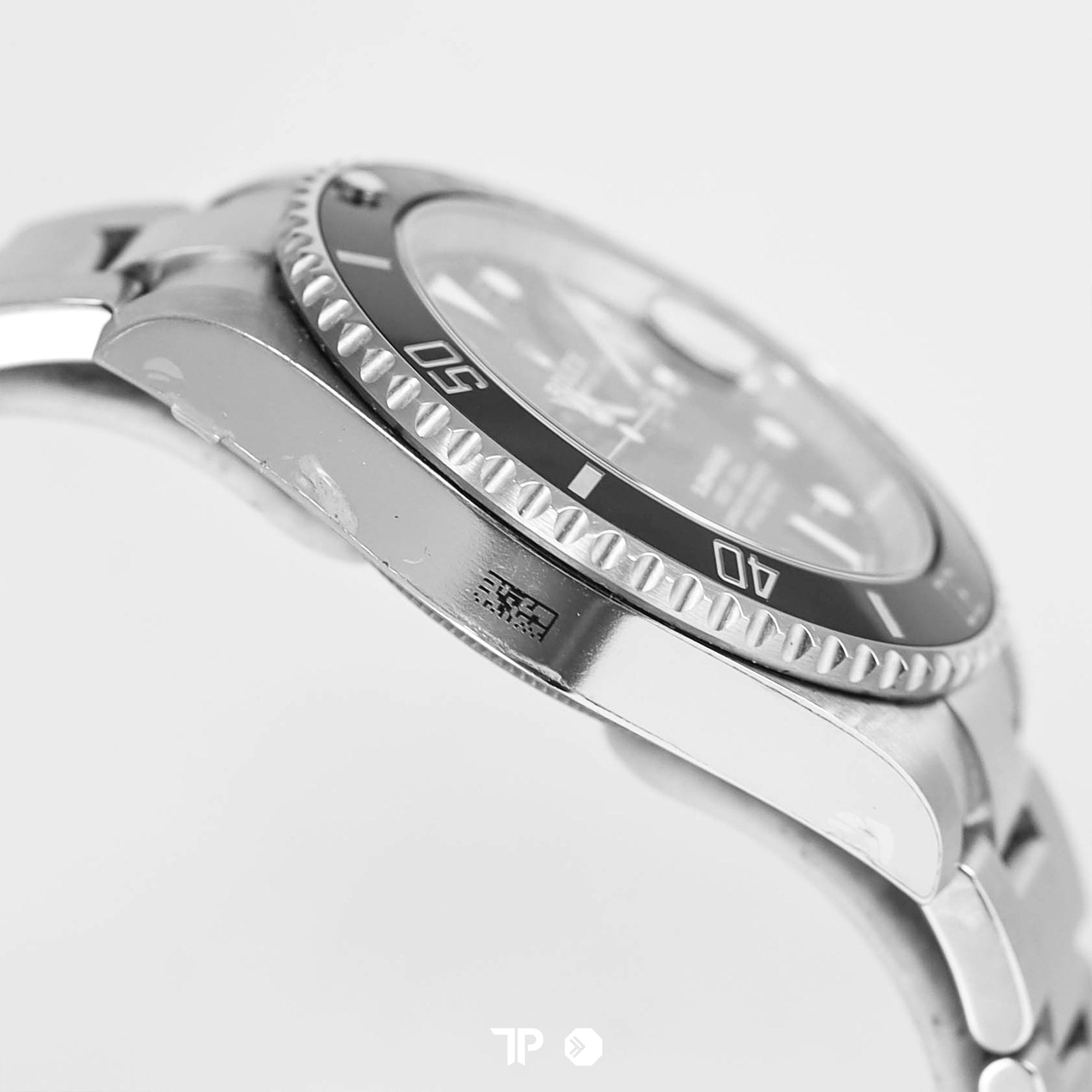 Submariner Date Black Ceramic 40mm