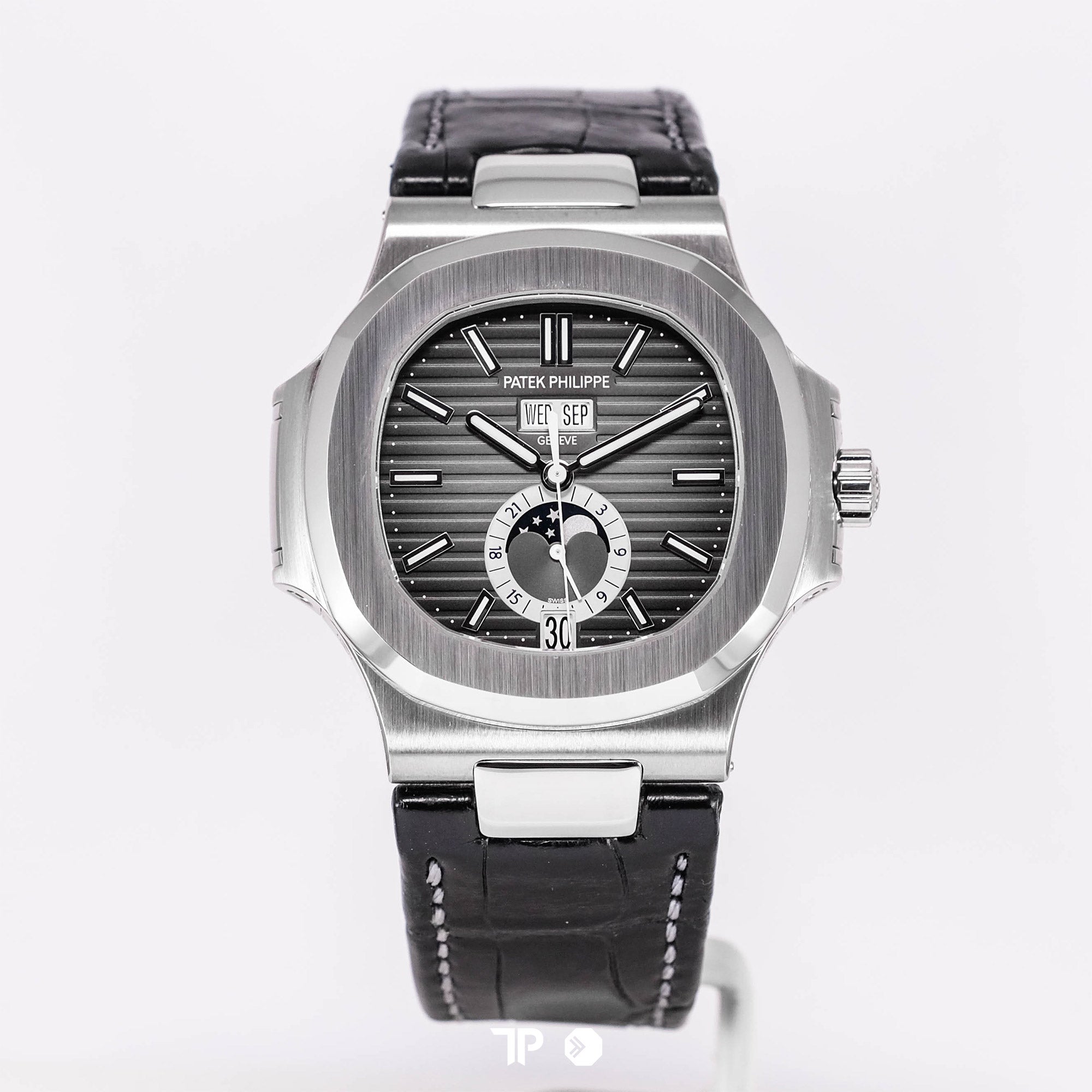 Nautilus 5726A Annual Calendar Moonphase 40.5mm (2022)