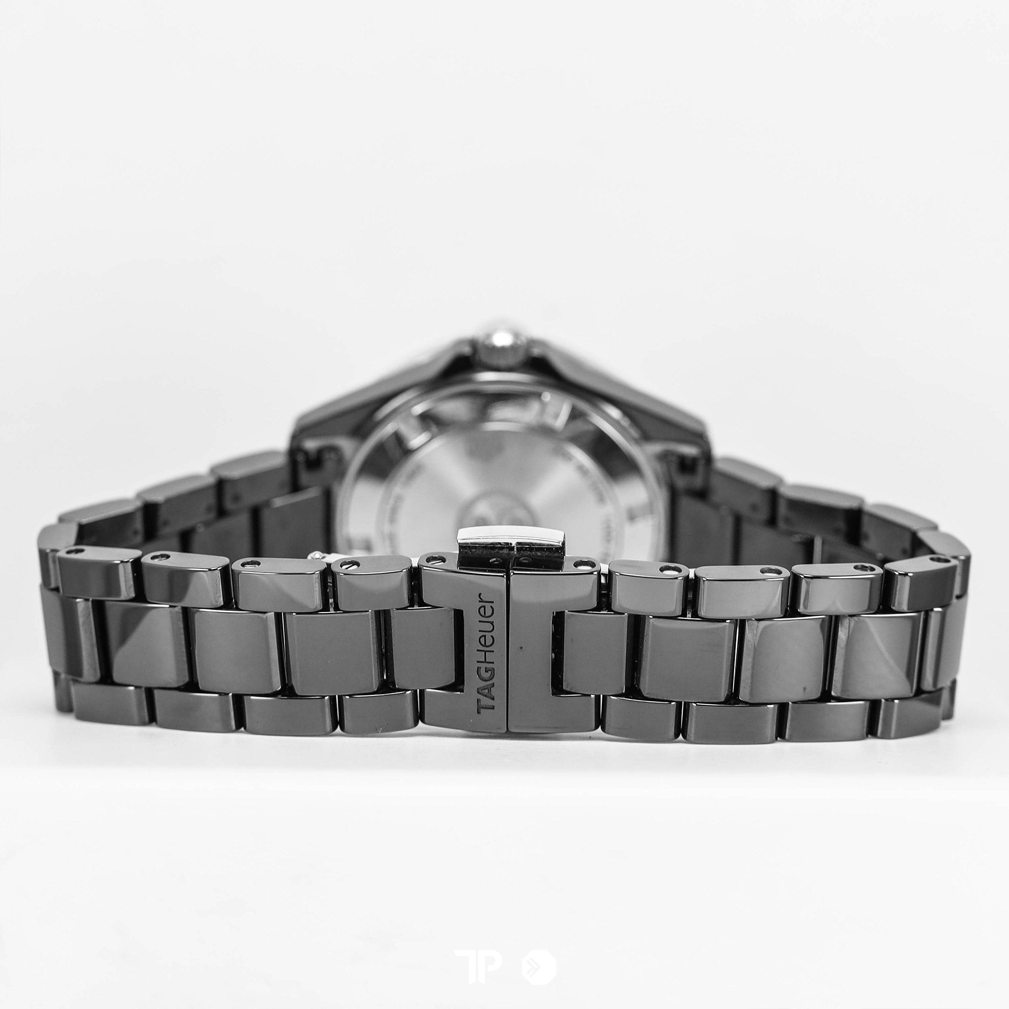 Aquaracer Quartz Lady Diamond Bezel Ceramic Black Dial 35mm (2019)