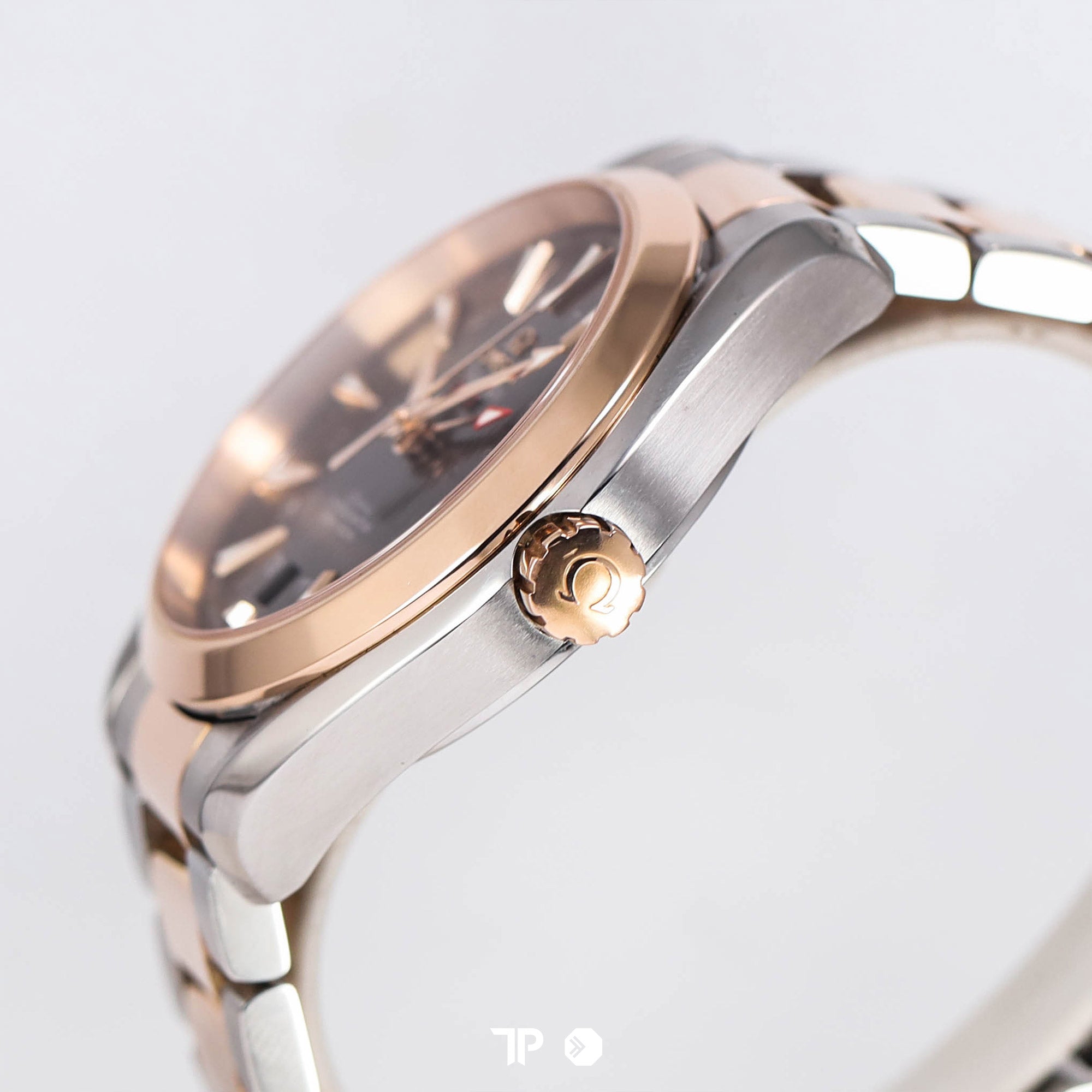 Seamaster Aqua Terra 150M Two Tone Rose Gold Grey GMT 43mm (2017)