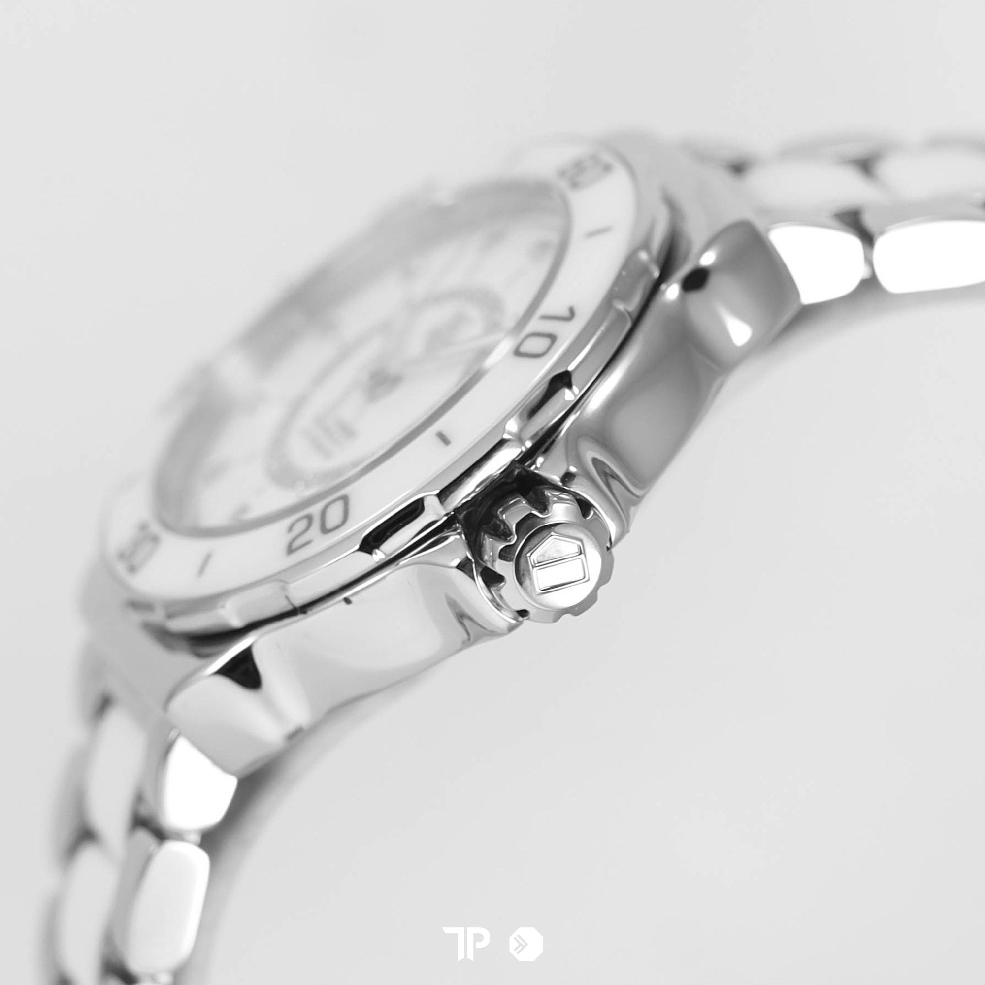 Formula 1 White Ceramic Diamond 37mm (2014)