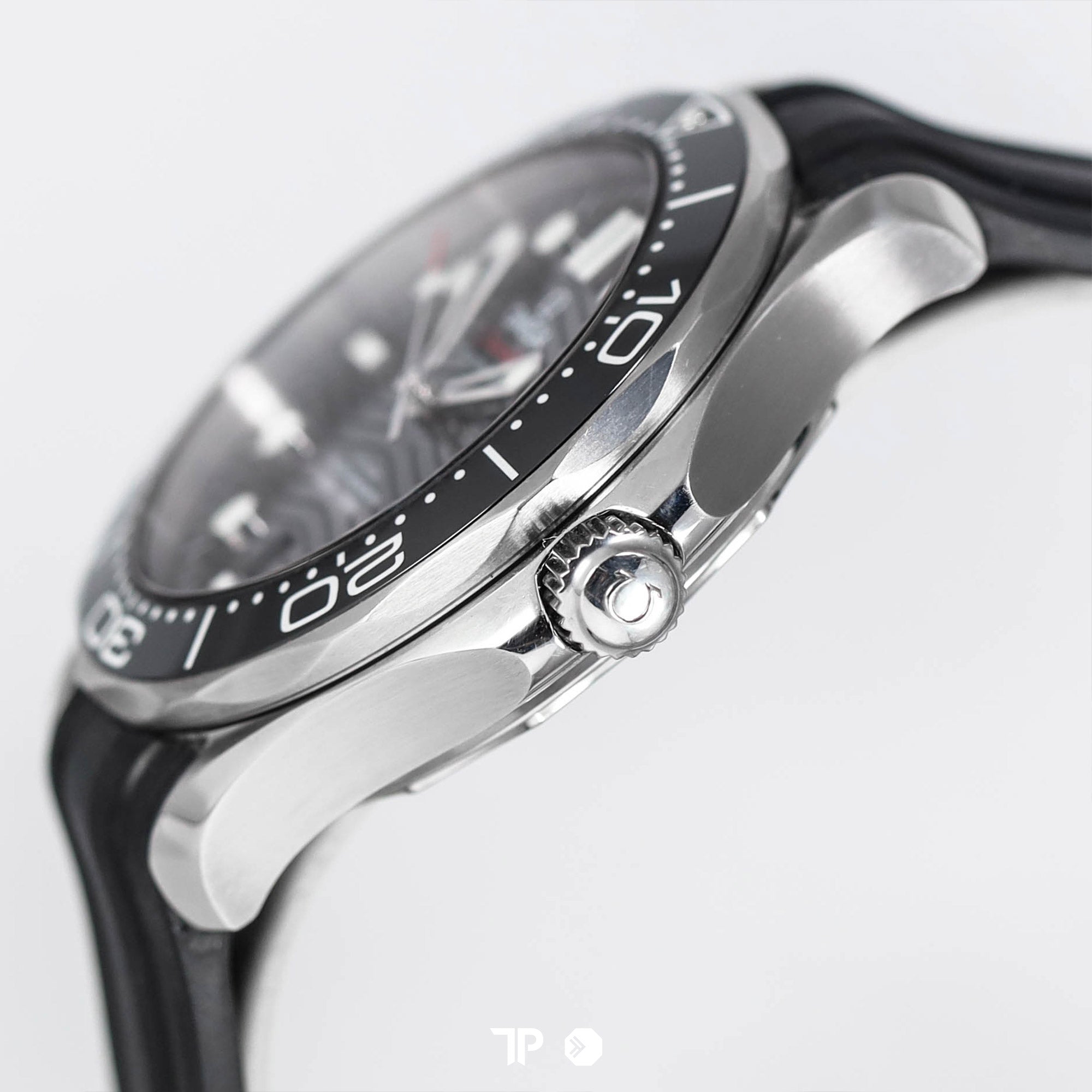 Seamaster Diver Black Wave Dial Ceramic Bezel 42mm (2024)