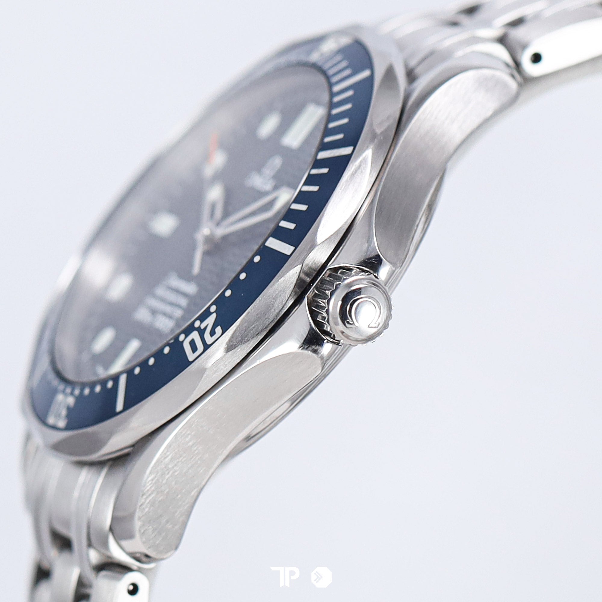 Seamaster Diver 300m 007 Tomorrow Never Dies 41mm