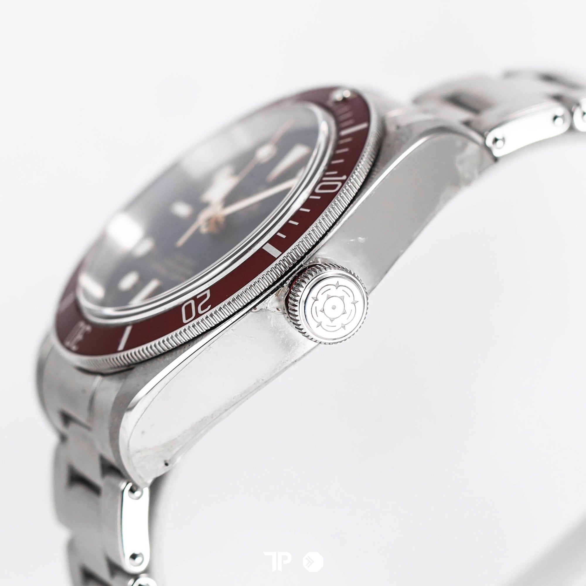 BlackBay 41 Burgundy Red Oyster 41mm UNWORN (2020)