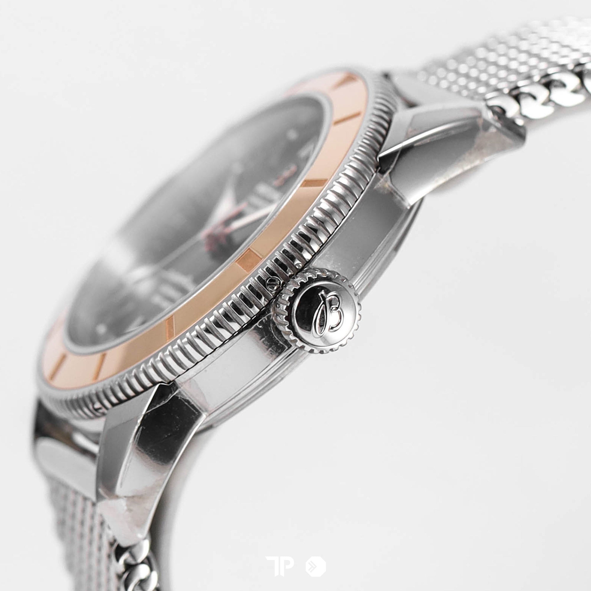 Superocean Heritage Gold Bezel 42mm (2015)