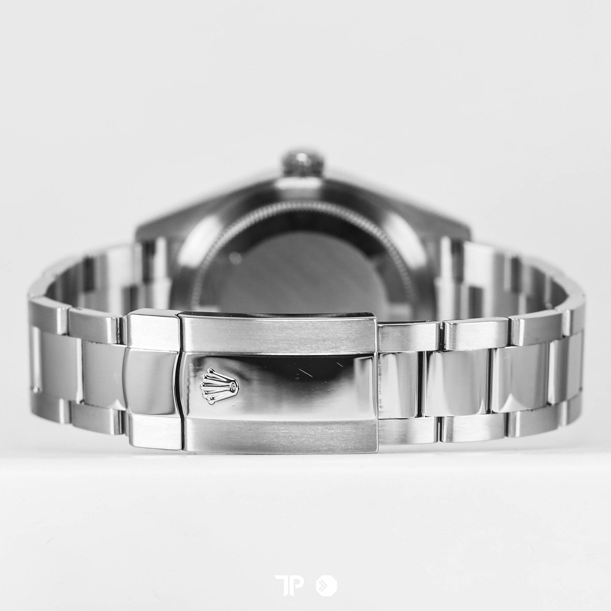 Sky-Dweller 42mm Oyster Black Dial (2018)
