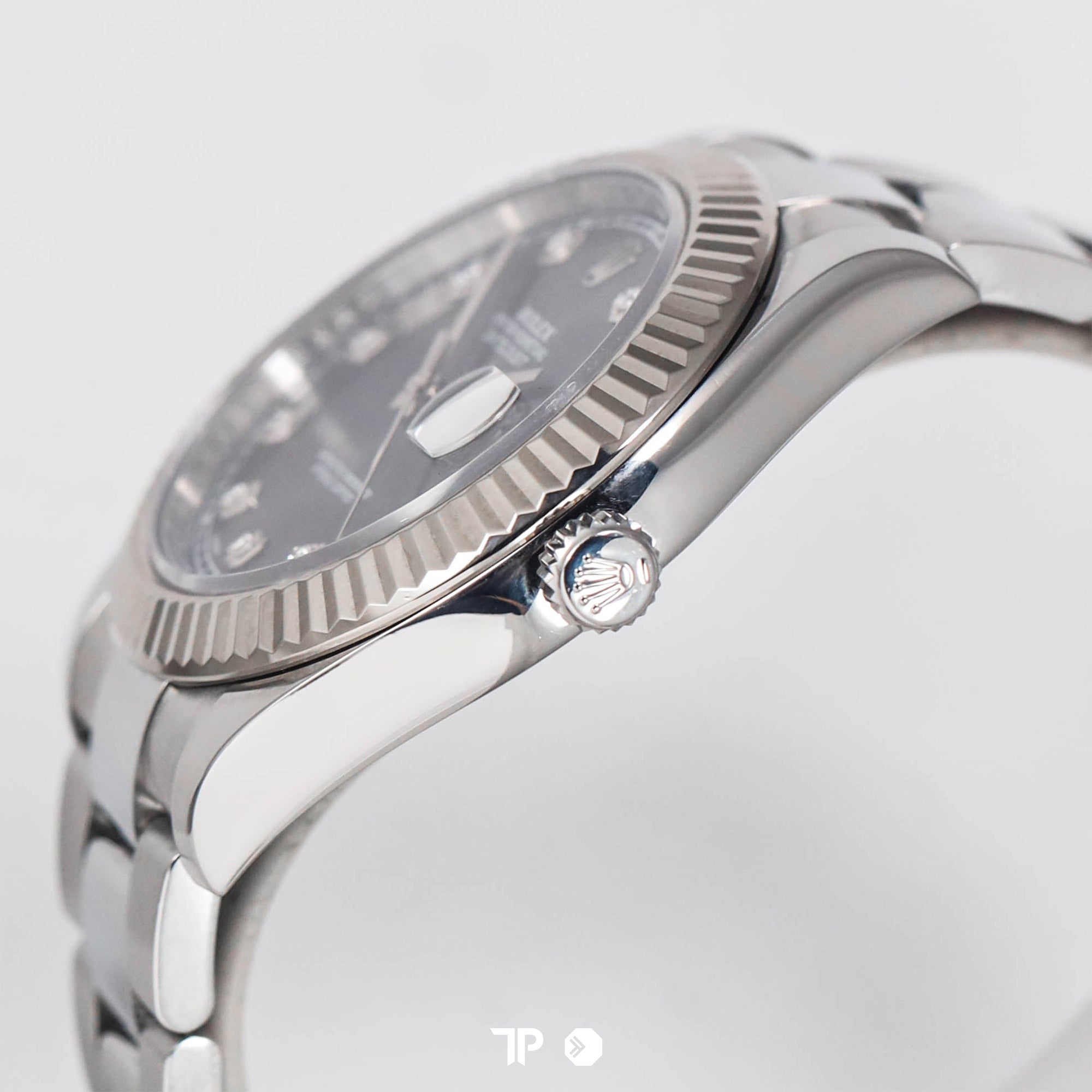 Datejust 41 Rhodium Dial Fluted White Gold Bezel Diamond Index (2016)