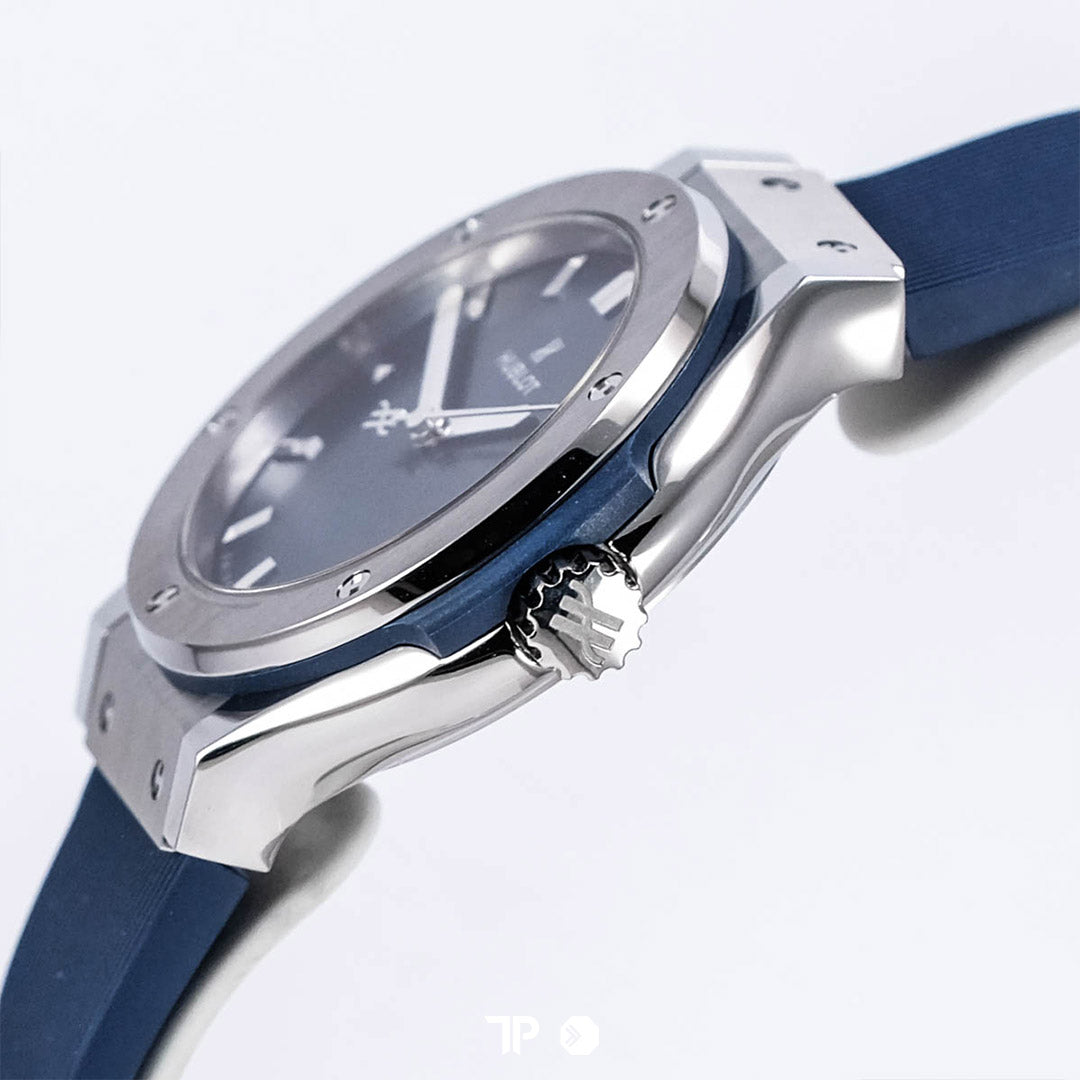 Classic Fusion Blue Titanium 33mm (2026)