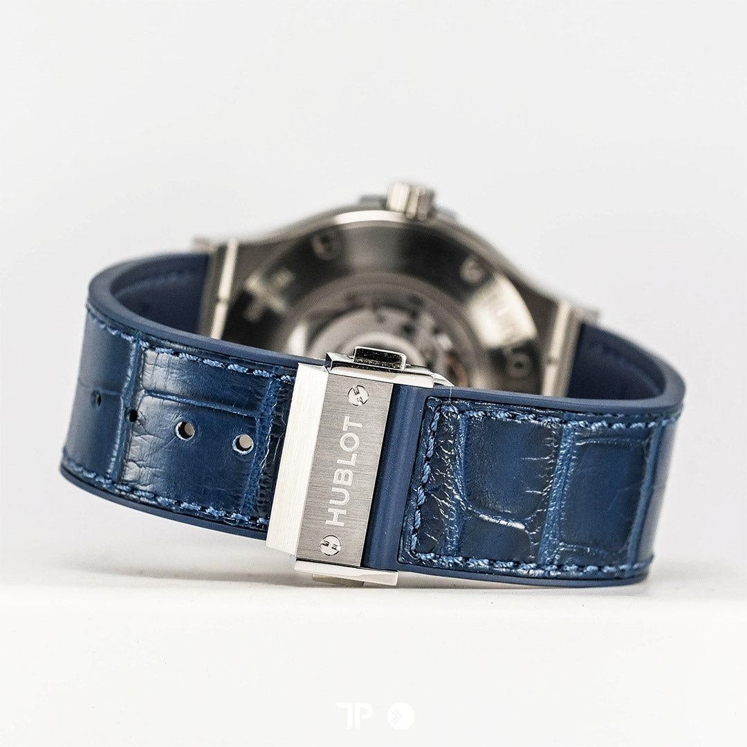 Classic Fusion Blue Titanium 42mm LIKE NEW (2026)