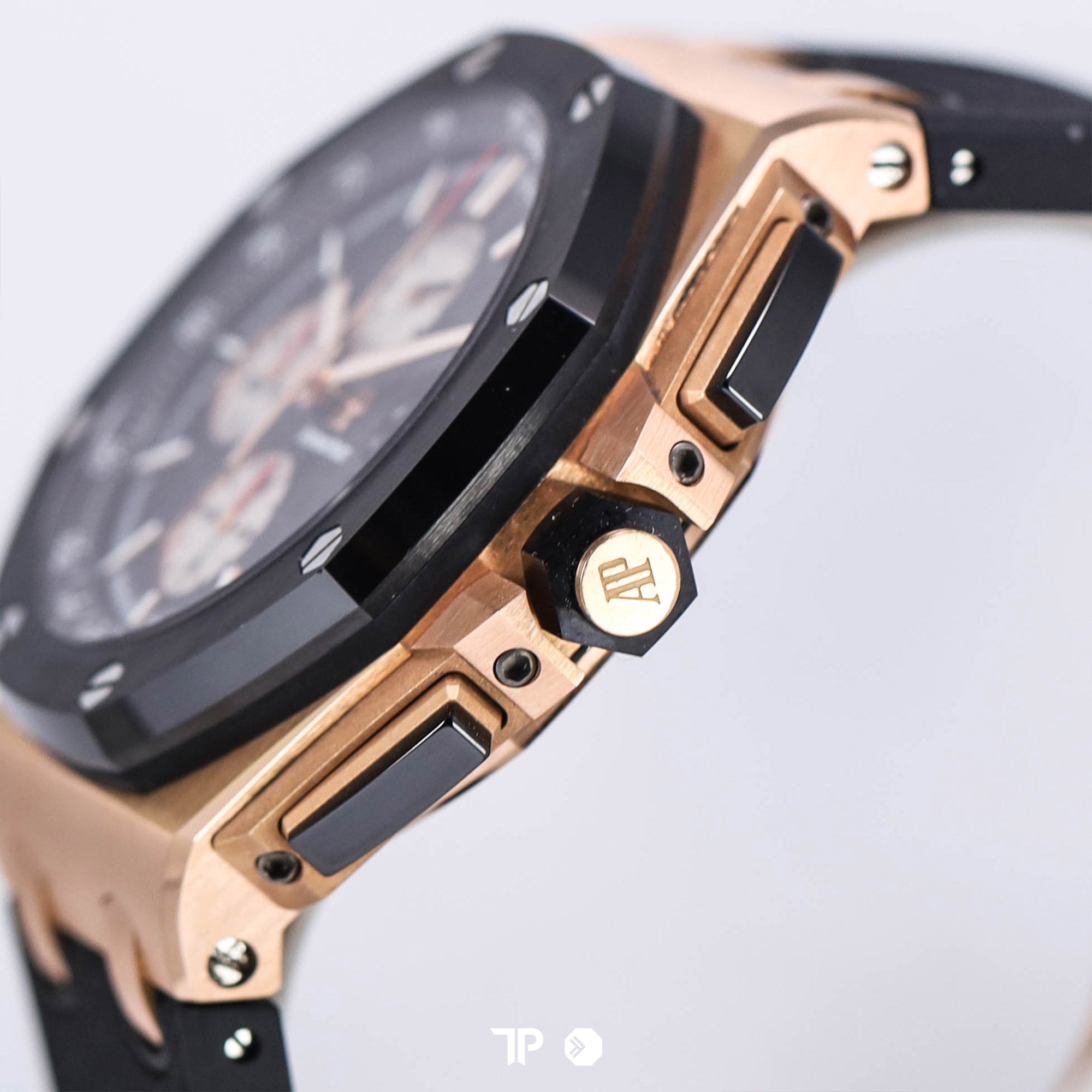 Royal Oak Offshore Chronograph Rosegold Black Dial Rubber 44mm (2015)