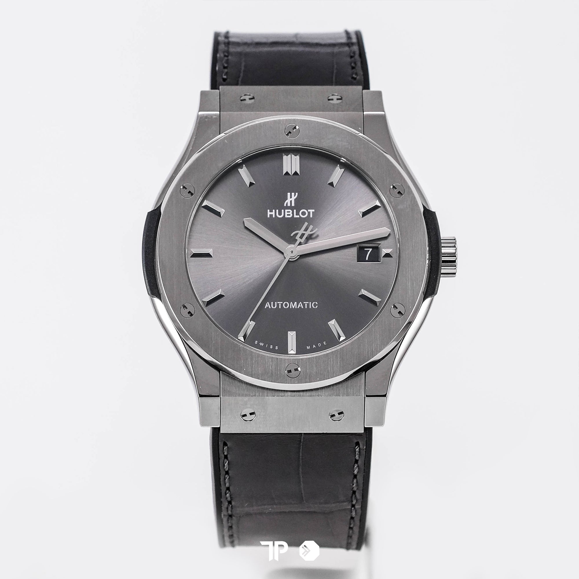 Classic Fusion Grey Titanium 45mm NEW (2026)