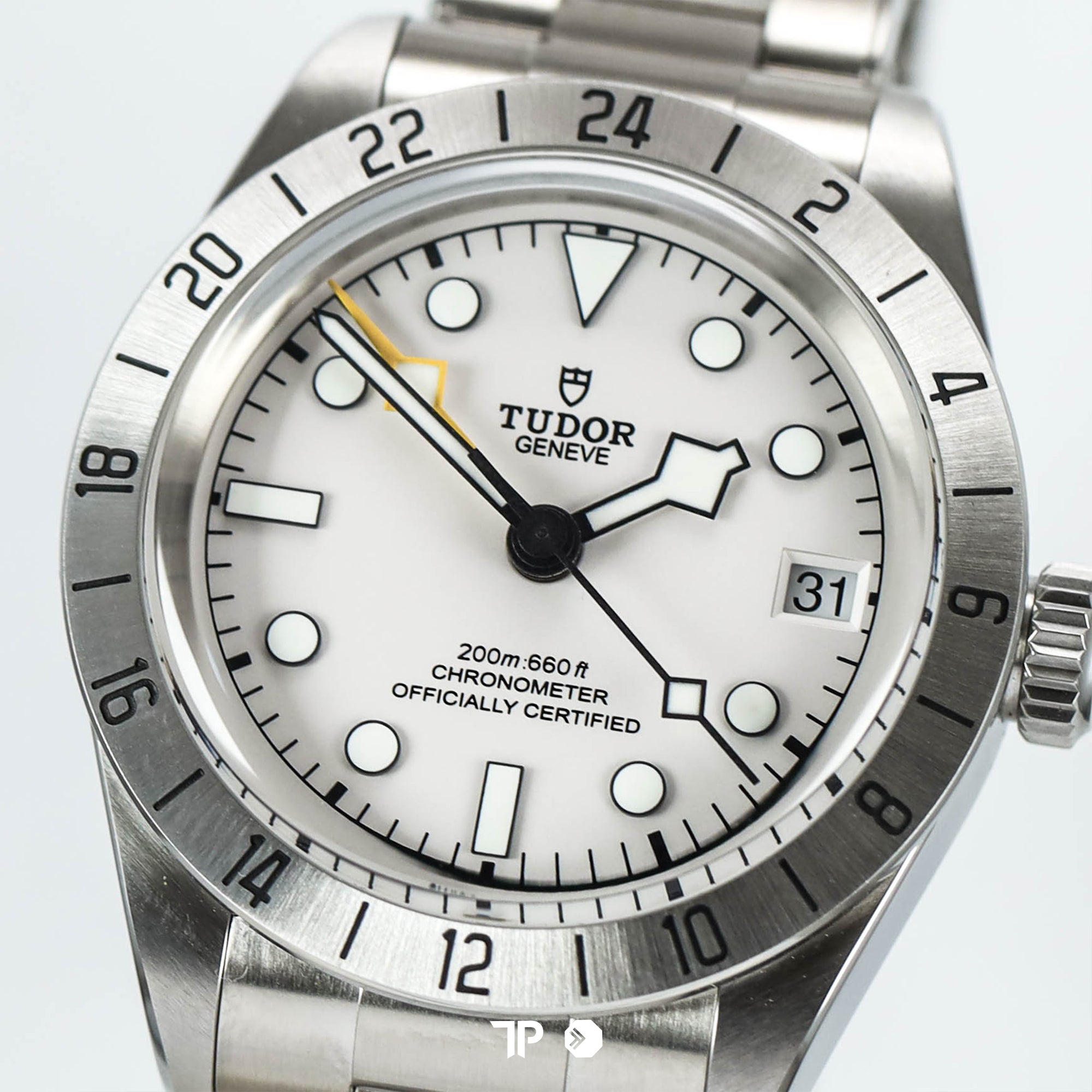Blackbay Pro GMT Polar White Dial 39mm NEW(2026)