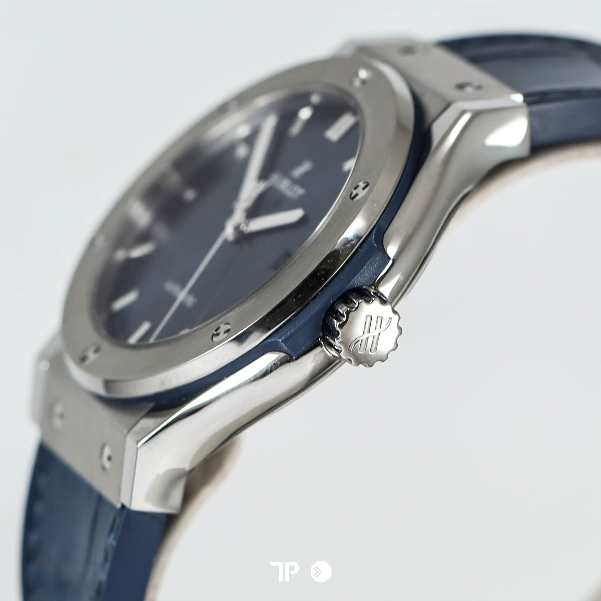 Classic Fusion Blue Titanium 42mm (2024)
