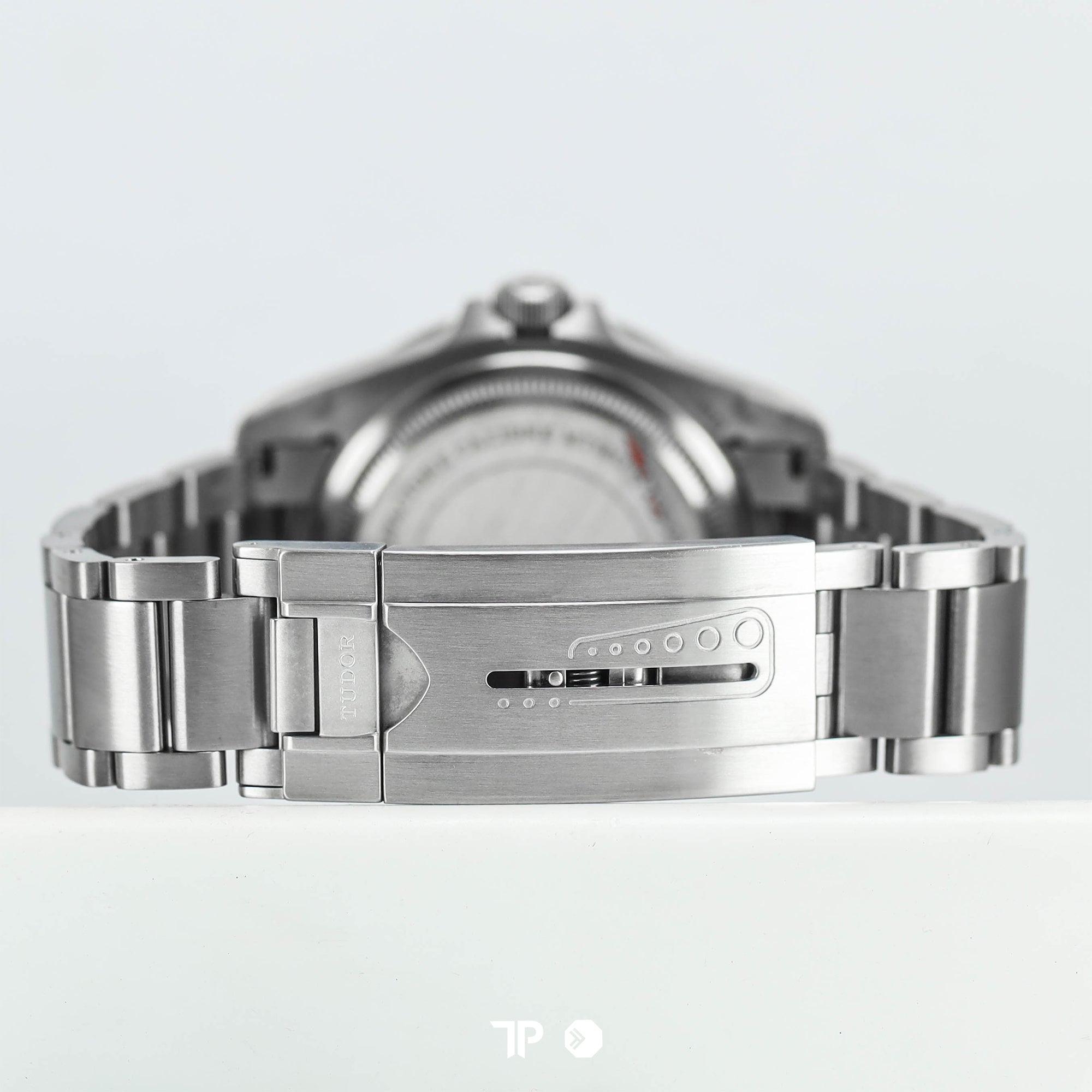Pelagos Titanium Blue Dial and Bezel 42mm (2024)
