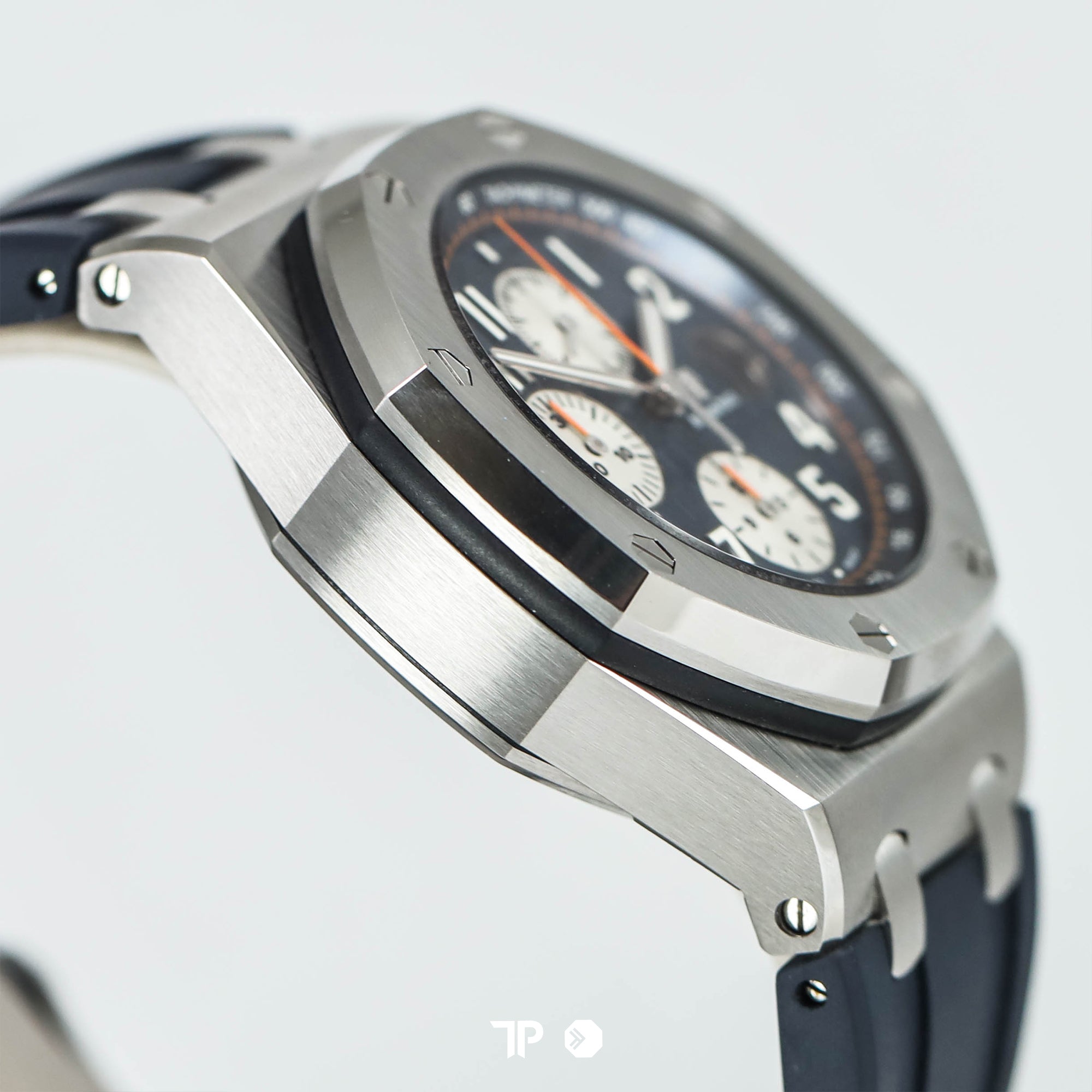Royal Oak Offshore Navy Blue Dial Rubber 42mm (2016)