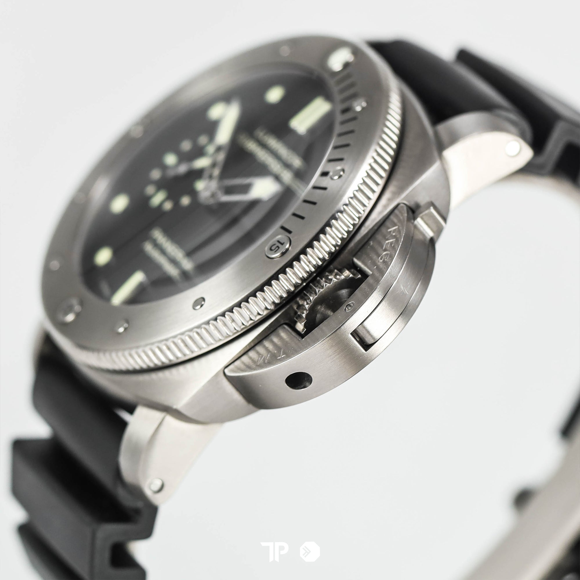 Submersible 47mm Titanium PAM 305 (2016)