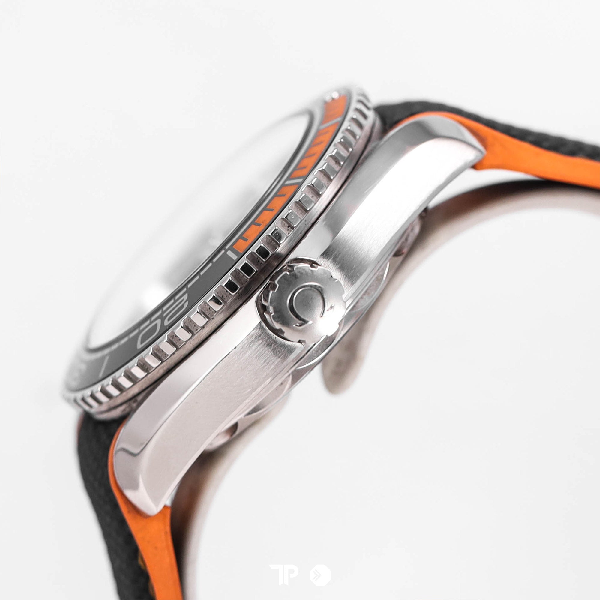 Seamaster Planet Ocean Black Orange 43.5mm (2019)