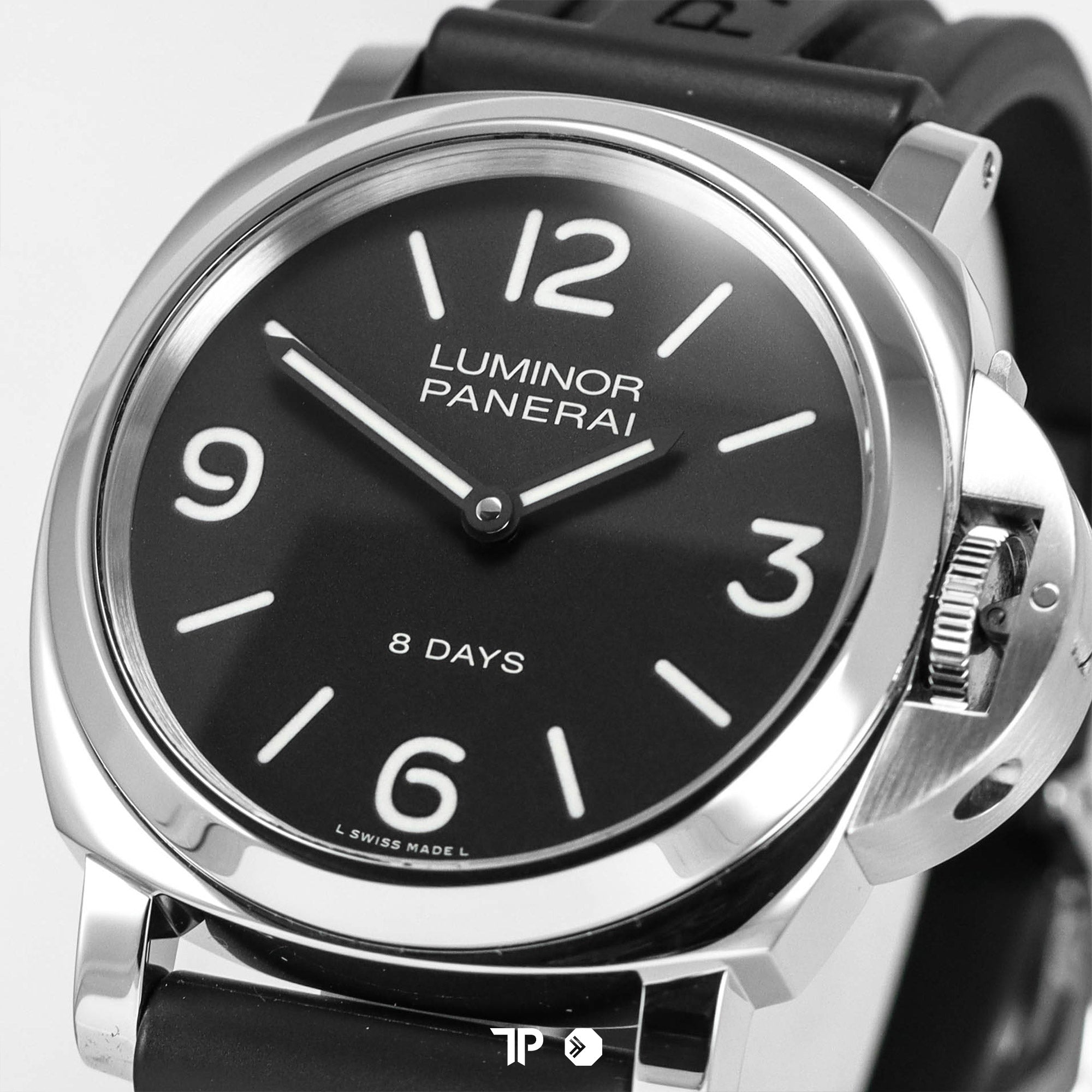 Luminor Base 8 Days PAM560 44mm (2017)