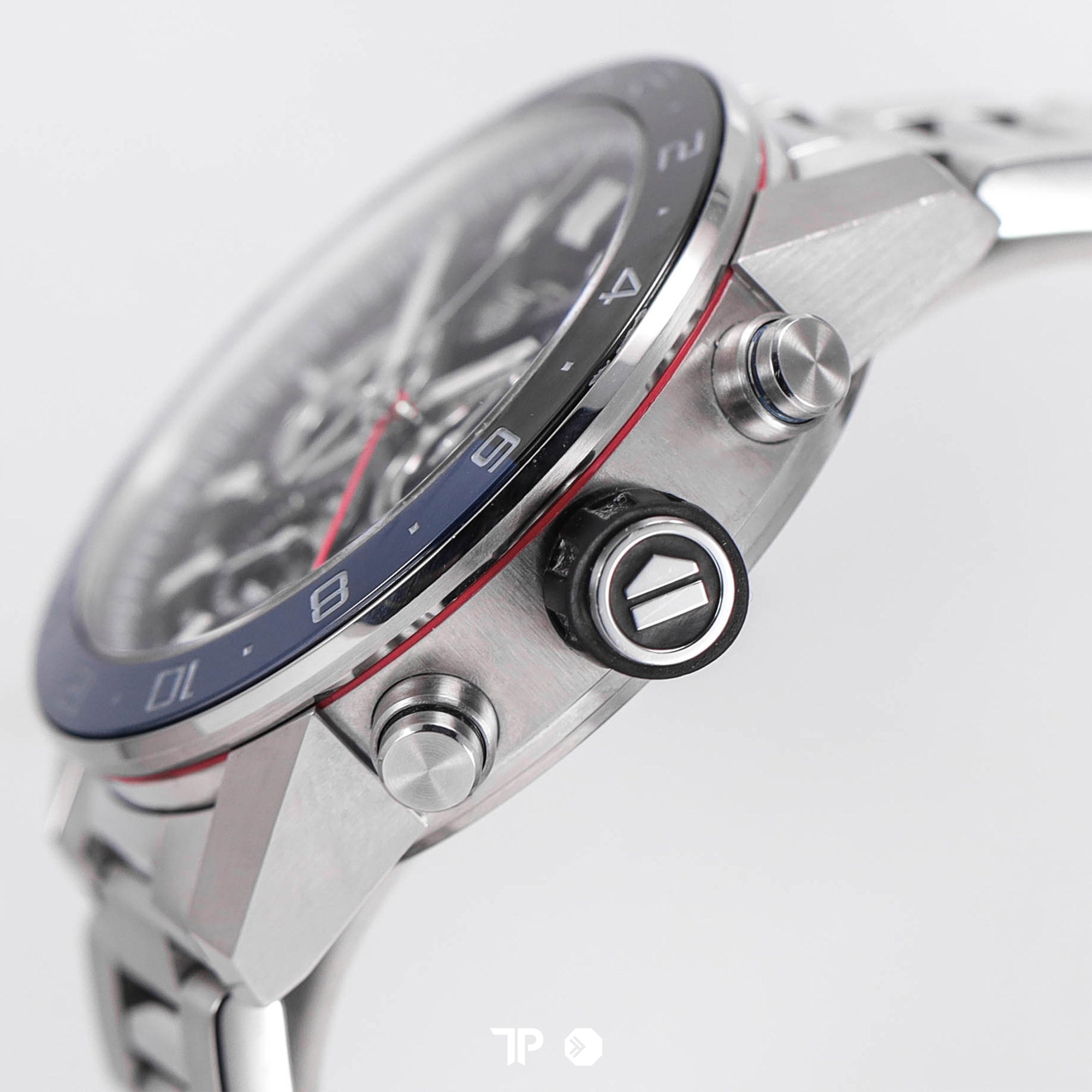 Carrera Heuer 02 "Batman" 45mm (2019)