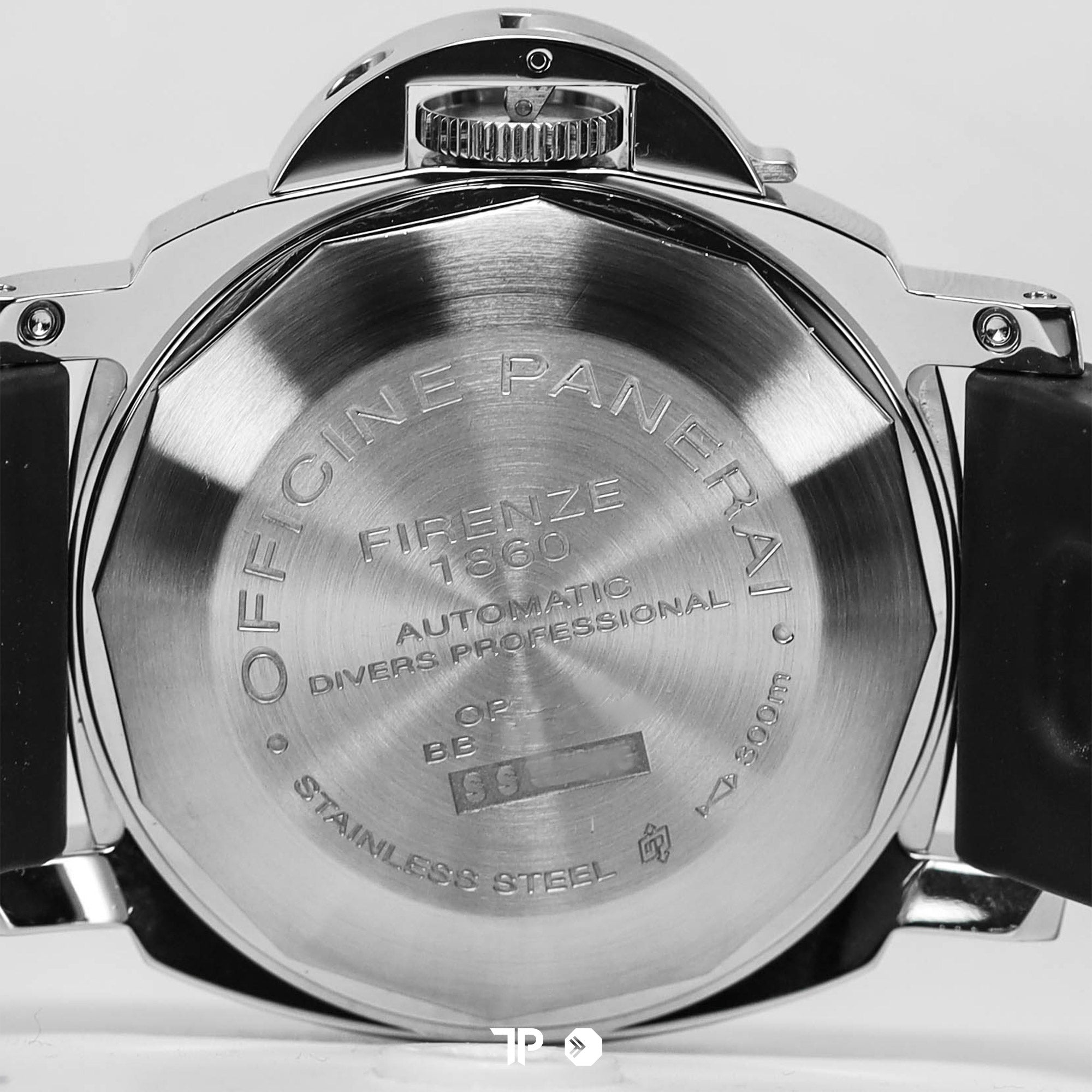 Submersible PAM00024 Black Dial 44mm (2016)