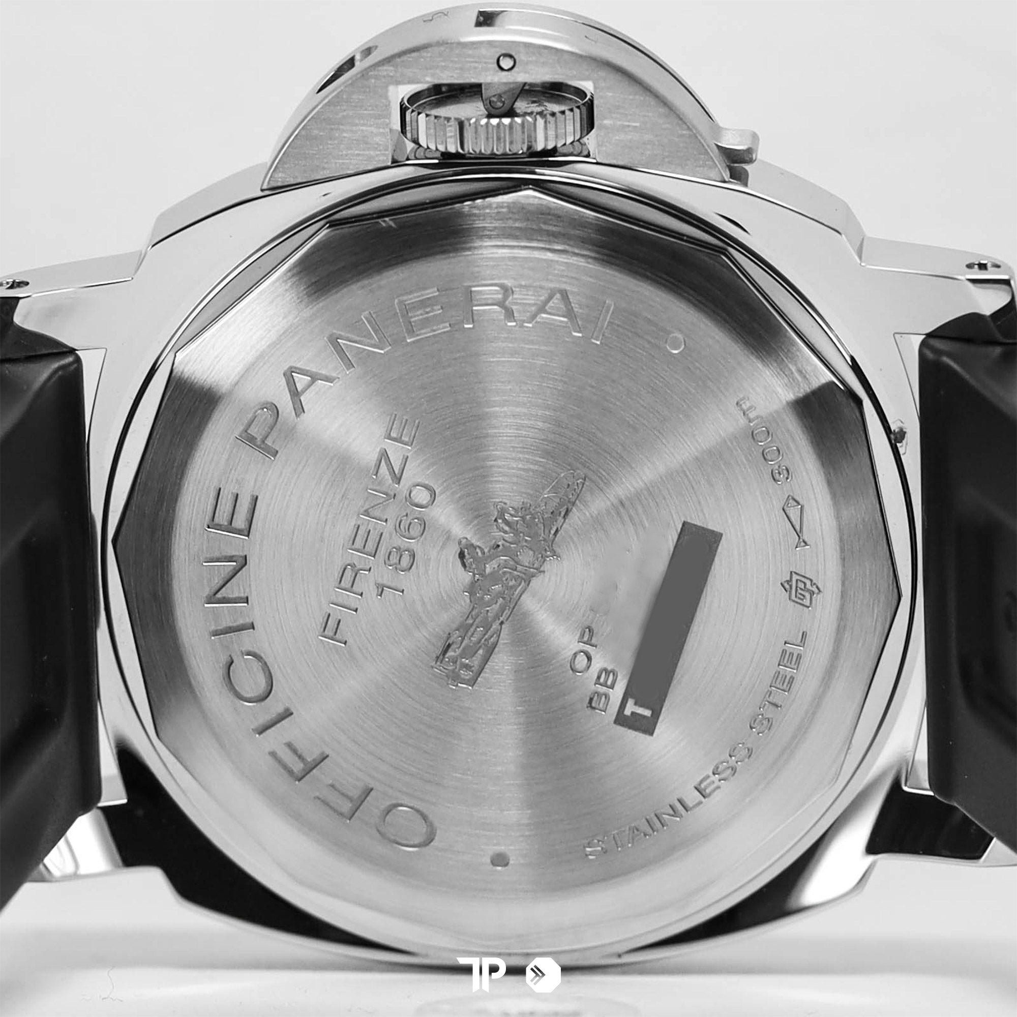 Luminor Marina 8 Days PAM590 Black Dial 44mm (2020)