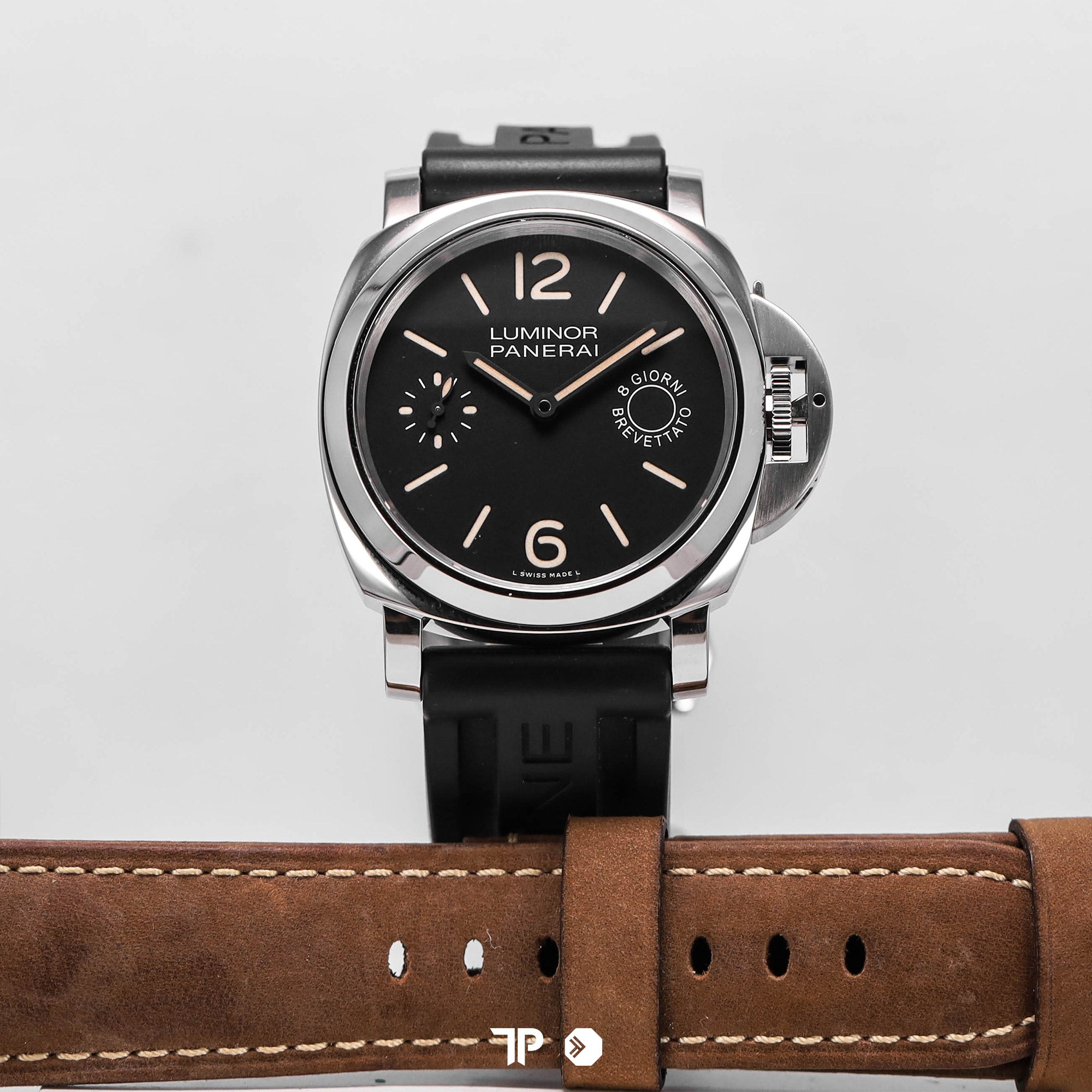 Luminor Marina 8 Days PAM590 Black Dial 44mm (2020)
