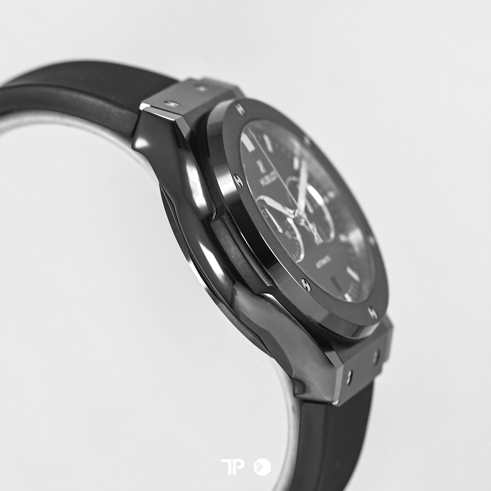 Classic Fusion Black Chronograph Ceramic 42mm (2025)