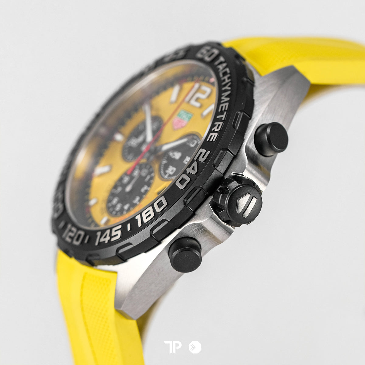 Formula 1 Chronograph Yellow Dial Rubber 43mm NEW(2026)