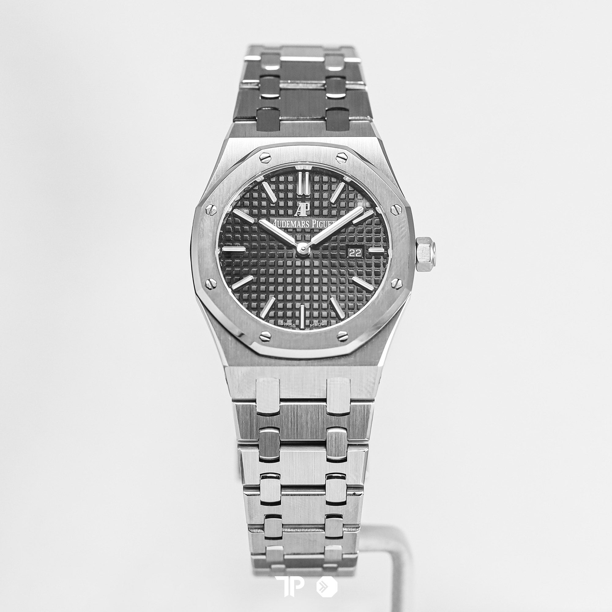 Royal Oak Quartz Black Tapisserie Dial 33mm (2017)