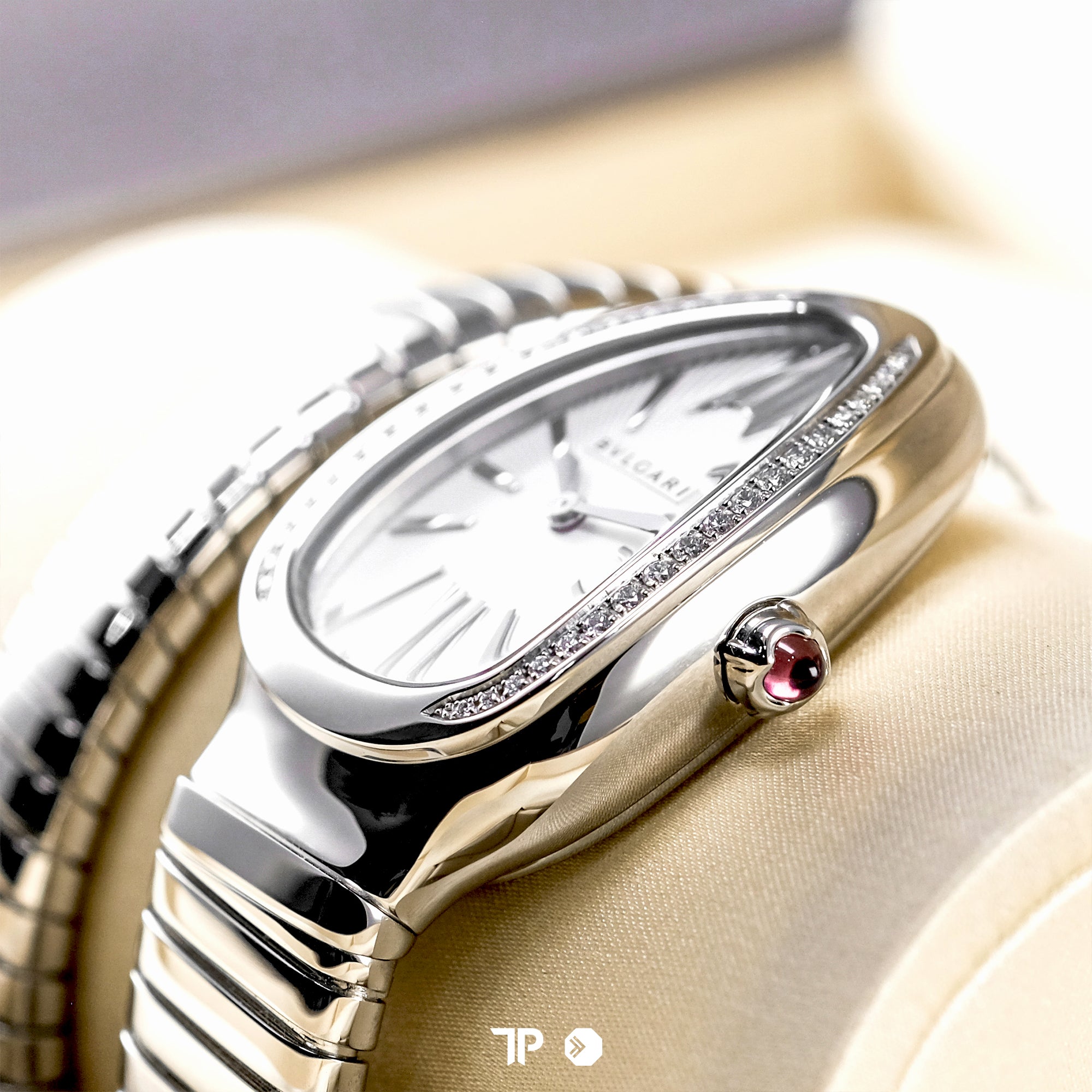 Serpenti Tubogas Single Spiral Silver Opaline Diamond 35mm LIKENEW (2026)