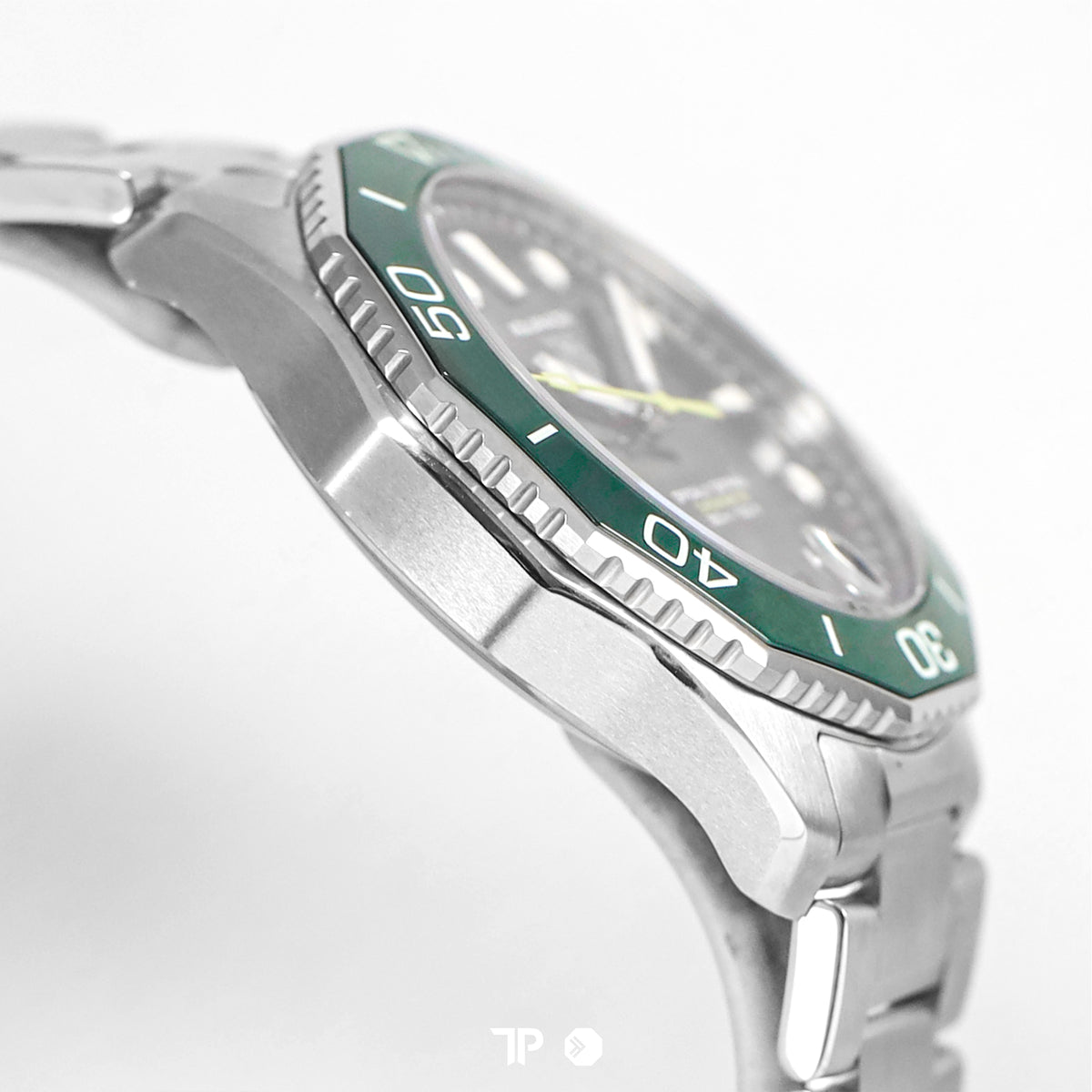 Aquaracer Professional 300 Green Bracelet 42mm LIKE NEW (2026)