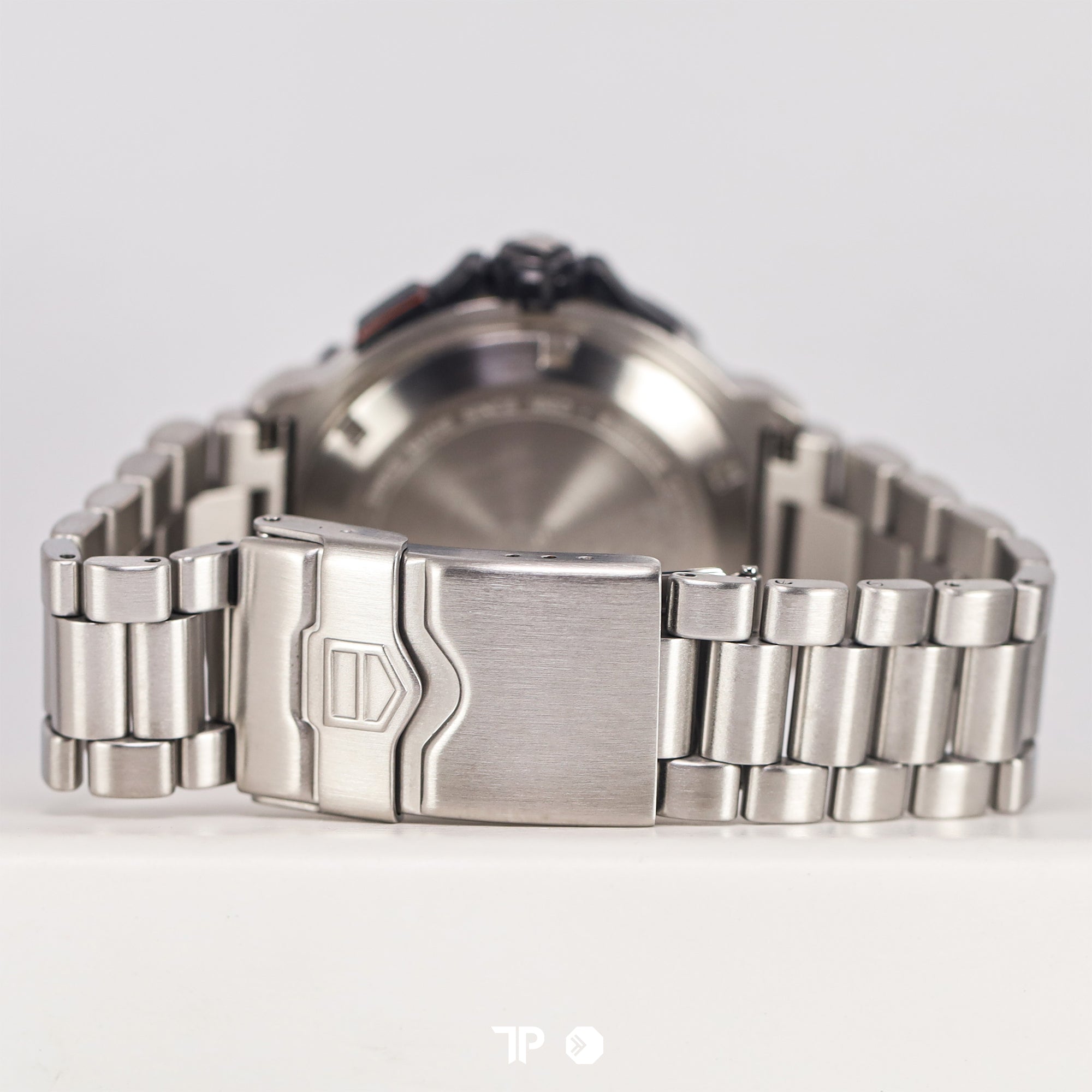 Formula 1 Alarm Quartz Titanium Black Dial 42mm