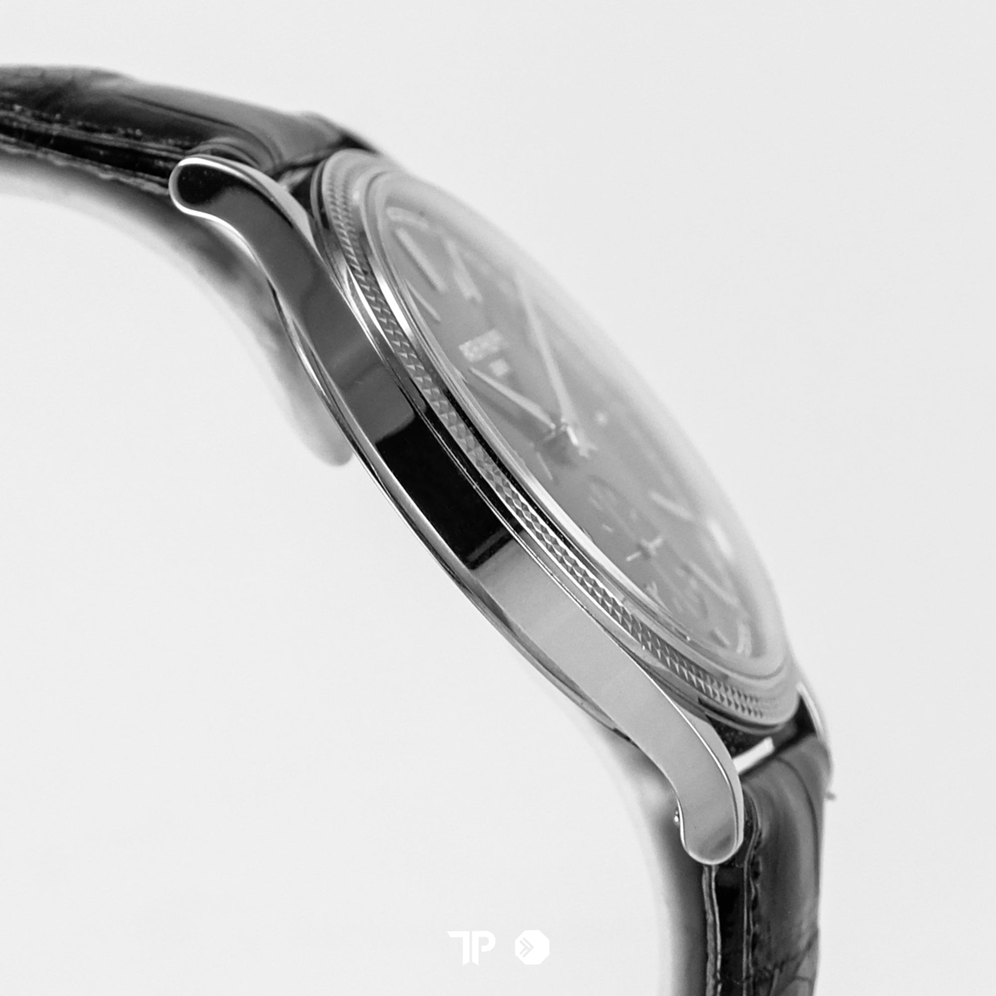 Calatrava White Gold 6119G Charcoal Gray Dial 39mm (2022)