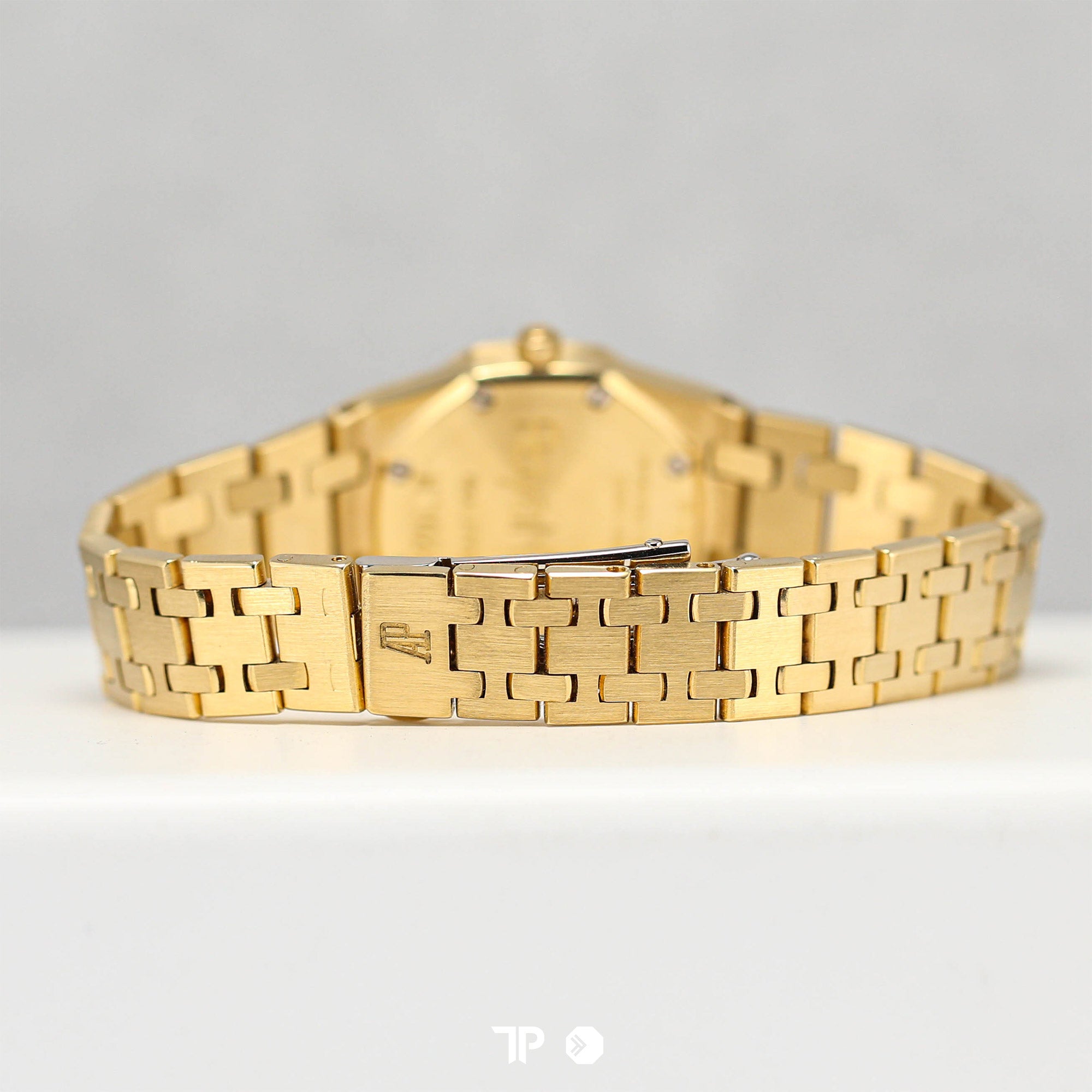 Royal Oak Ladies 28mm Quartz Diamond Index and Dial Yellow Gold