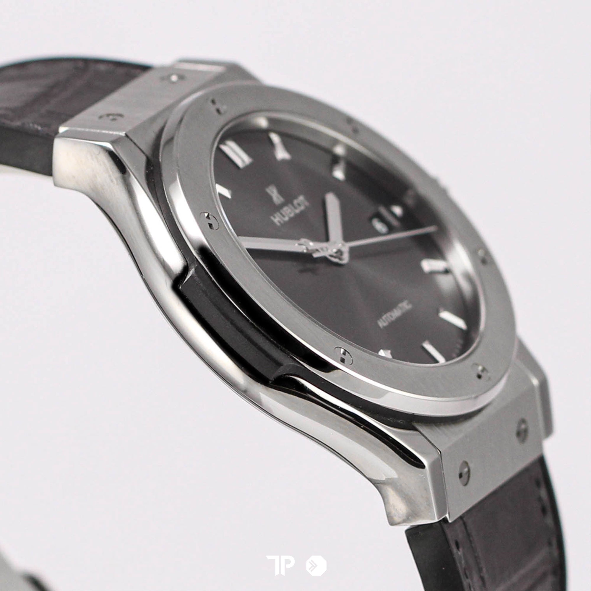 Classic Fusion Grey Titanium 42mm (2021)