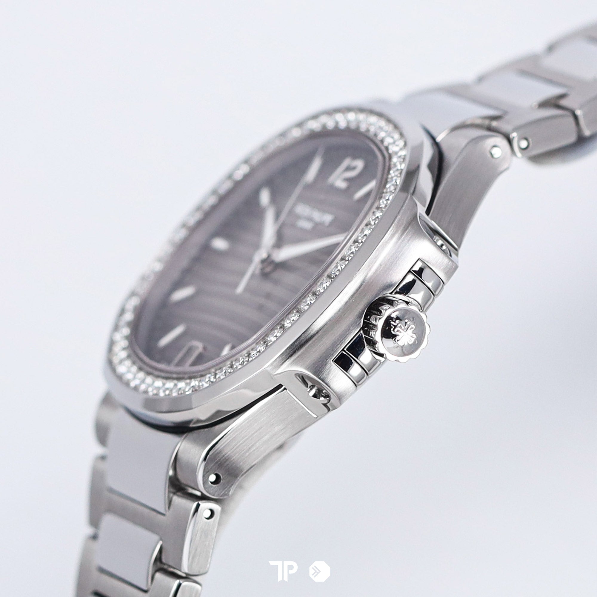 Nautilus 7018/1A-011 Grey Dial 33mm (2015)