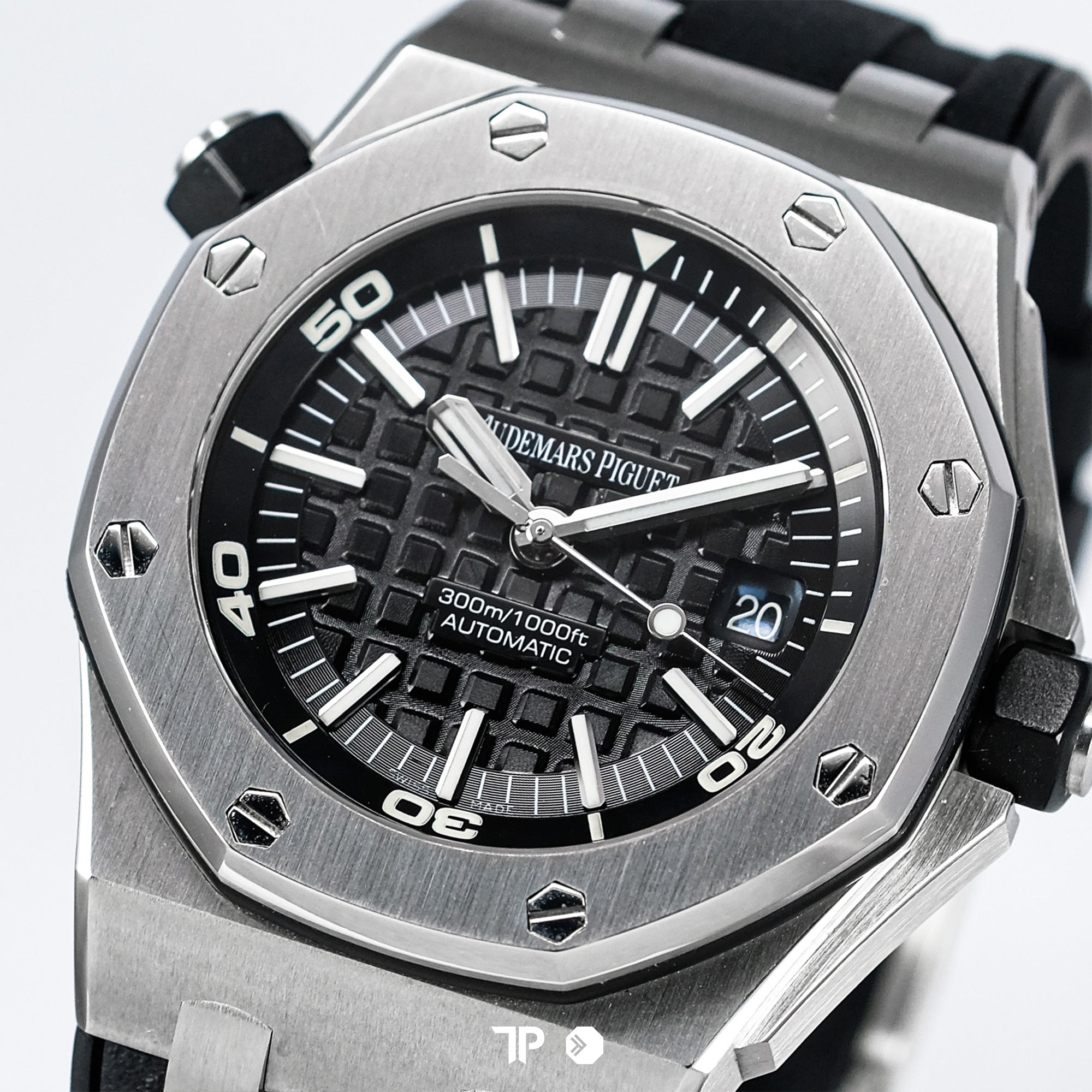 Royal Oak Offshore Diver 15703ST Black Dial 42mm (2011)
