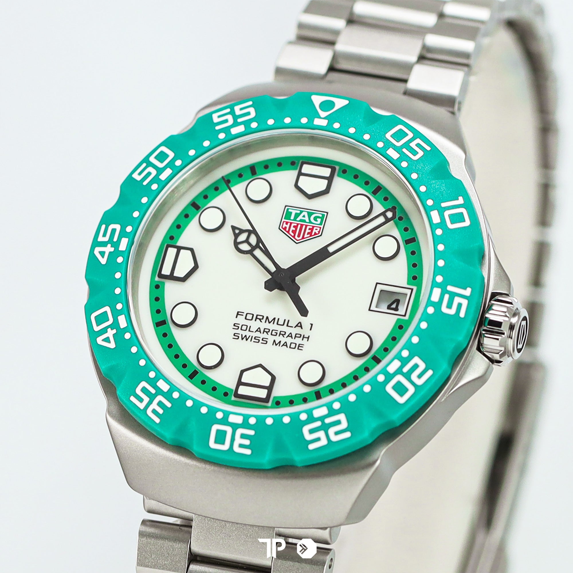 Formula 1 Solargraph Green Bezel Limited Edition 38mm NEW(2025)