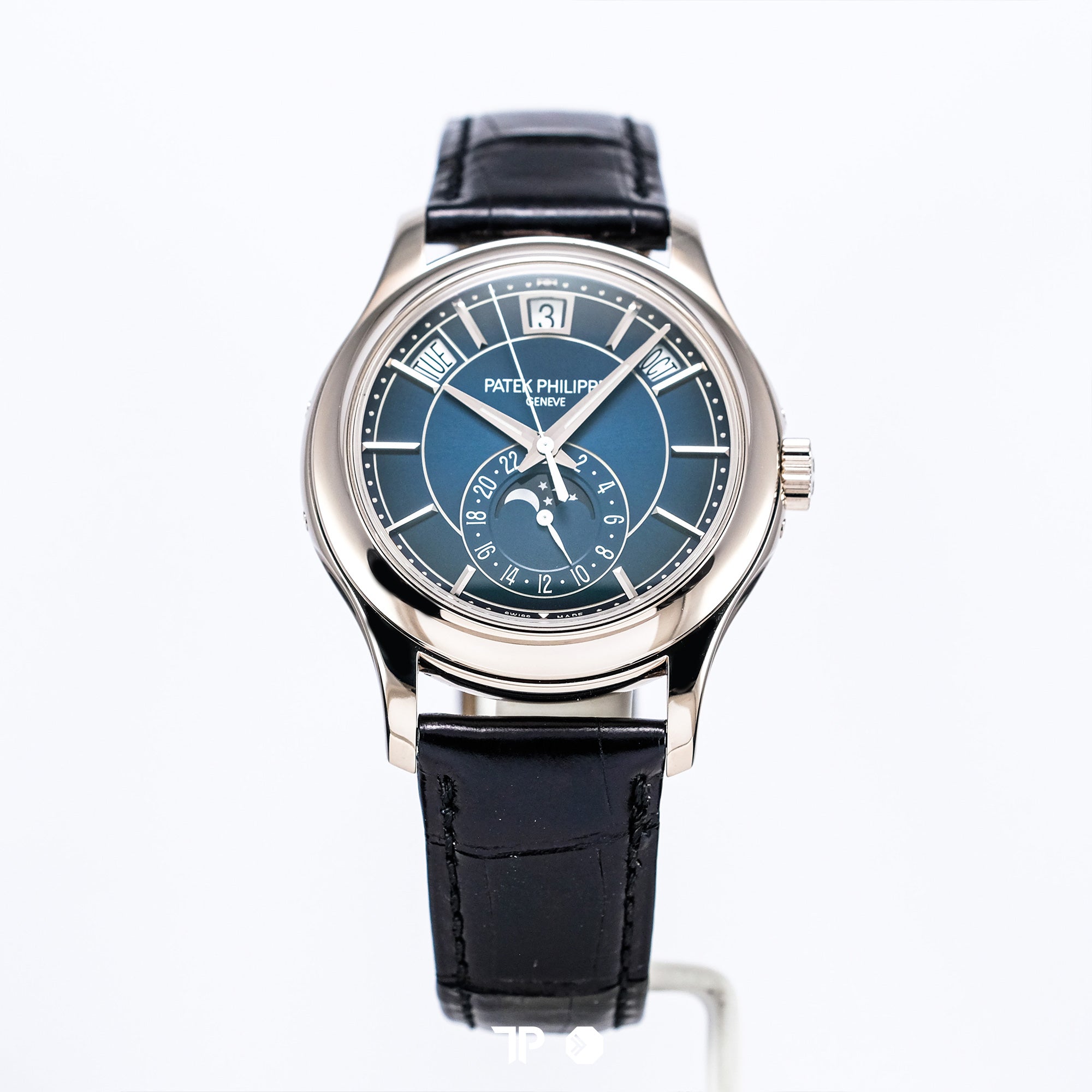 Complications 5205G Whitegold Annual Calendar Moonphase Blue Dial 40mm (2019)