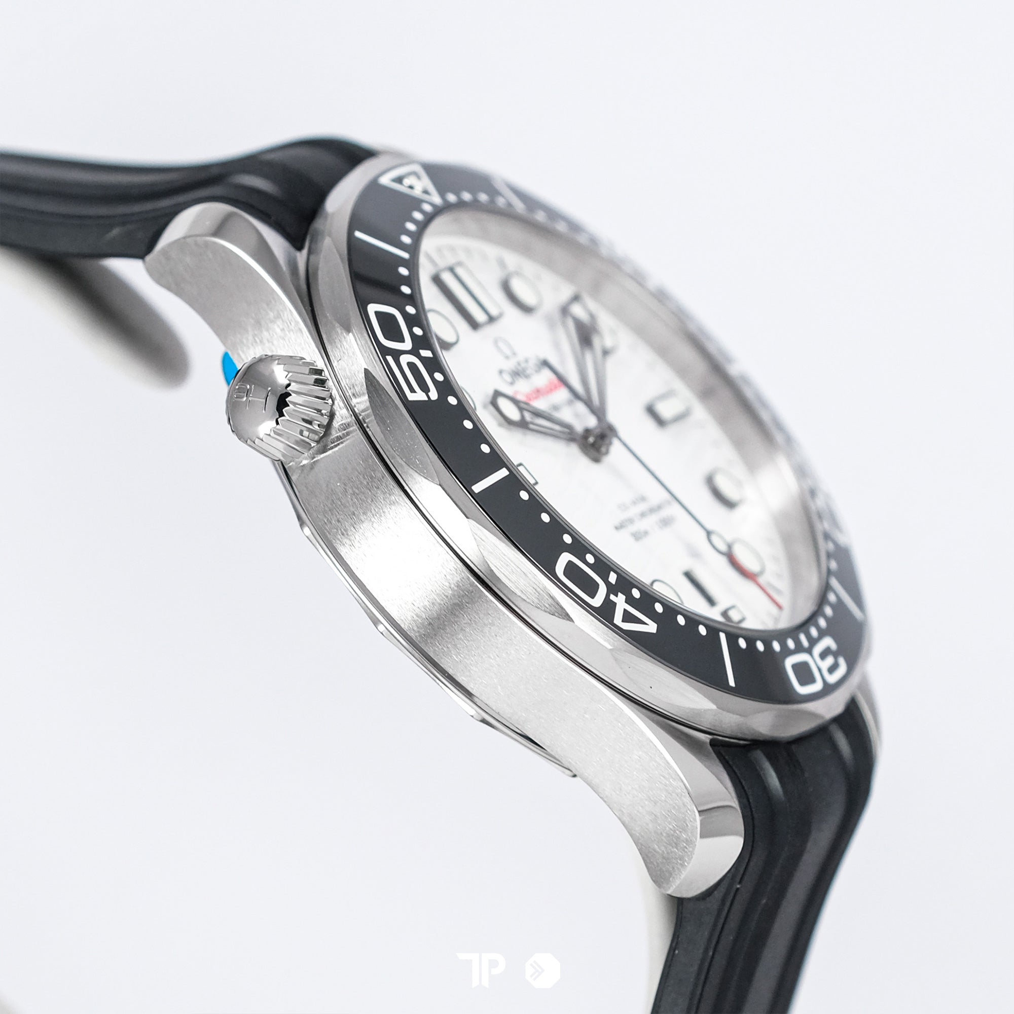 Seamaster Diver White Dial Black Ceramic Bezel Rubber Strap 42mm NEW(2025)