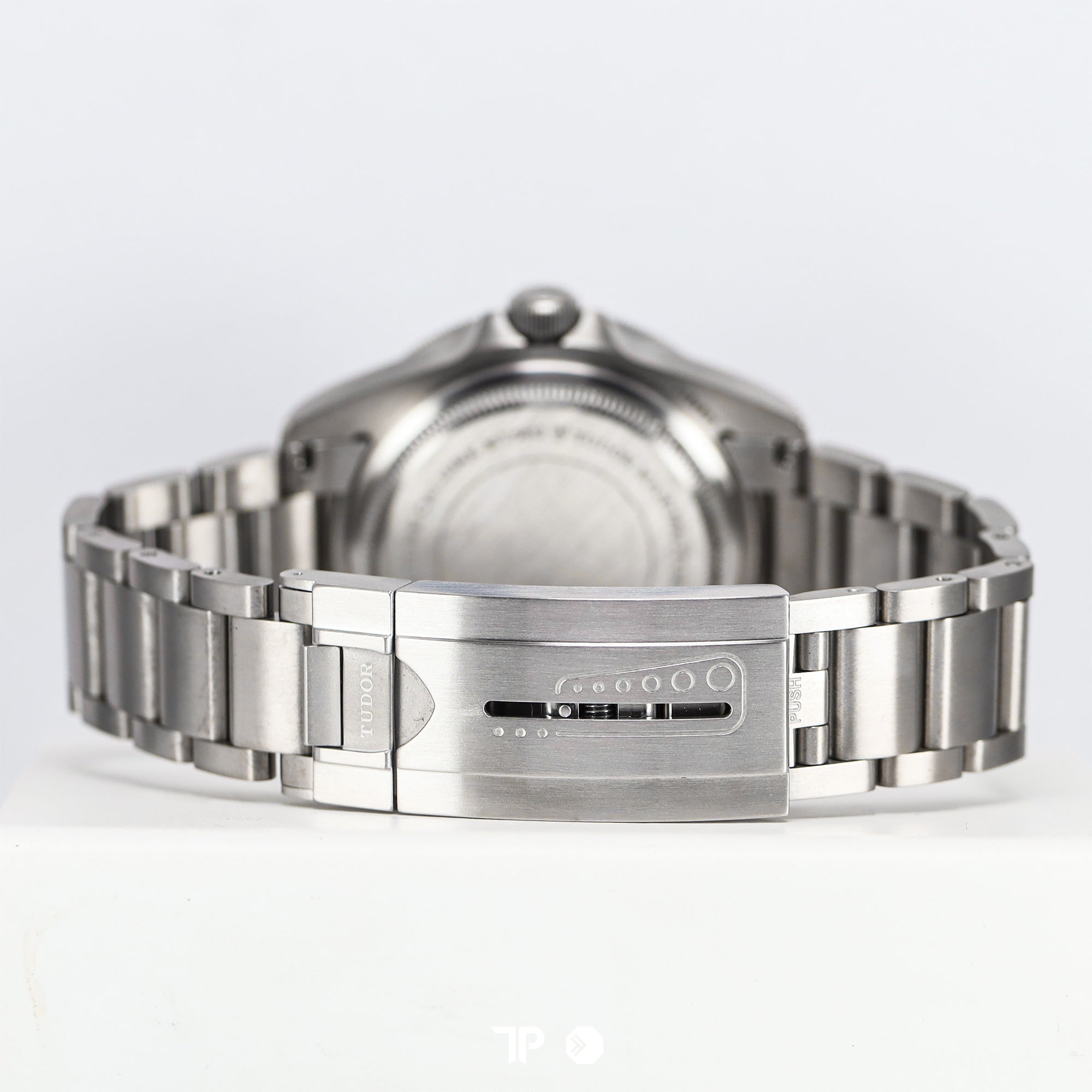 Pelagos Black Titanium 39mm (2022)