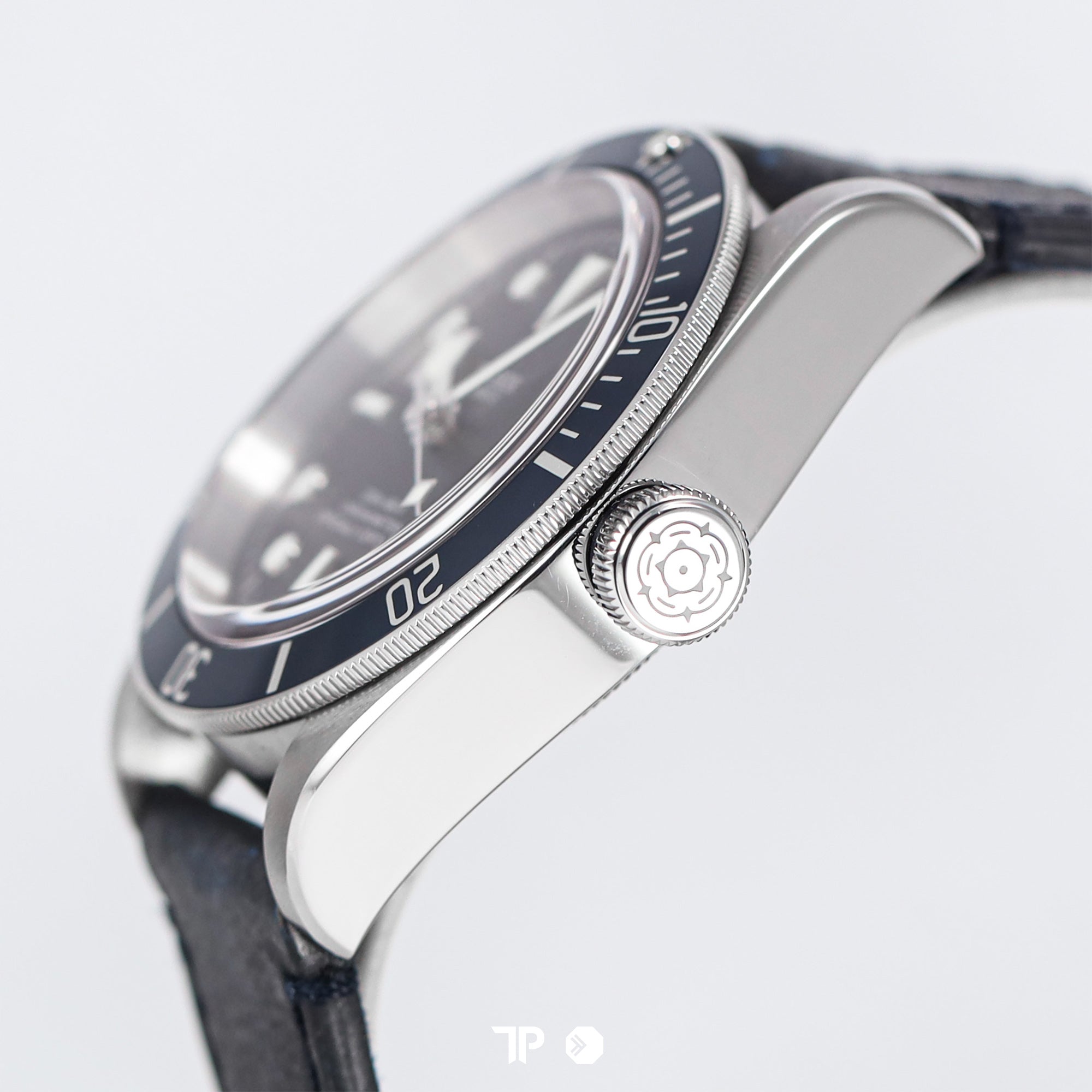 BlackBay 41 Blue Bezel Black Dial Leather (2023)